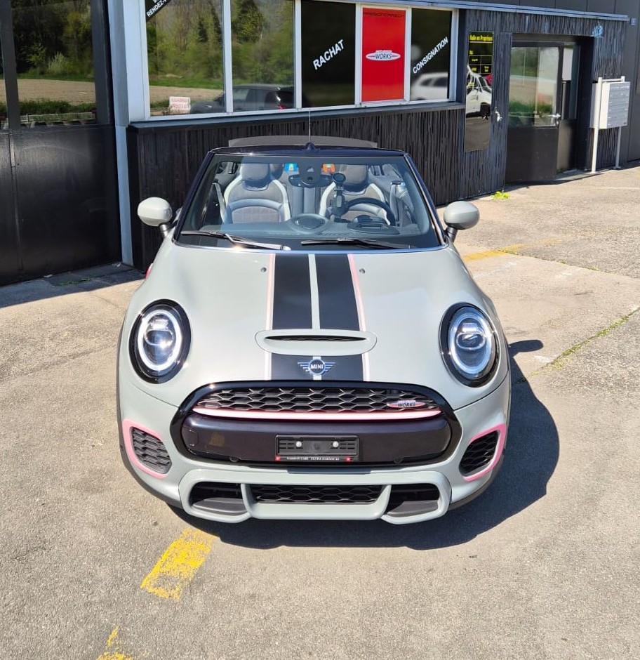 MINI Cooper John Cooper Works Cabriolet Steptronic-image-3