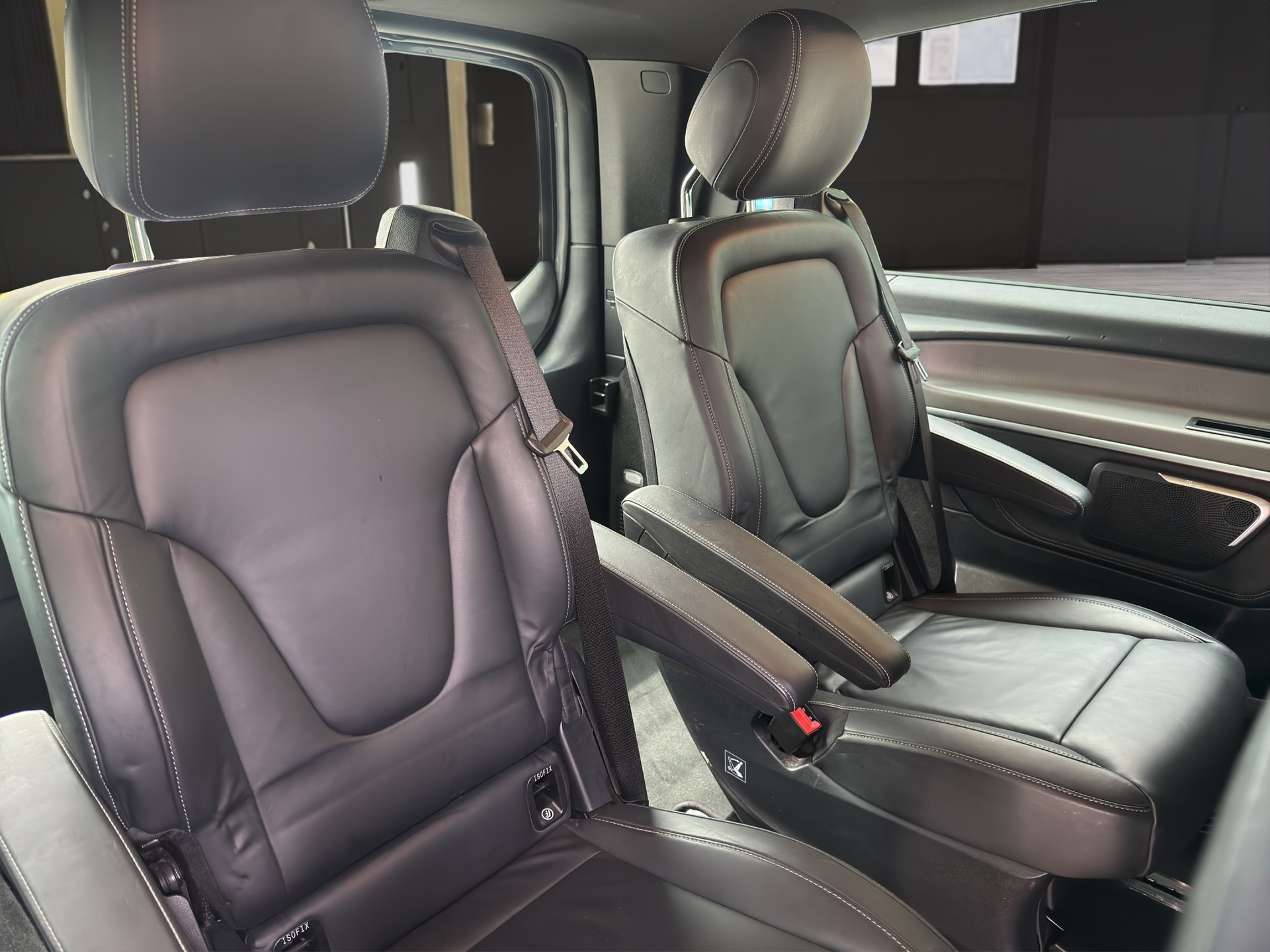 MERCEDES-BENZ V 250 d Swiss Edition lang 4Matic 7G-Tronic-image-13