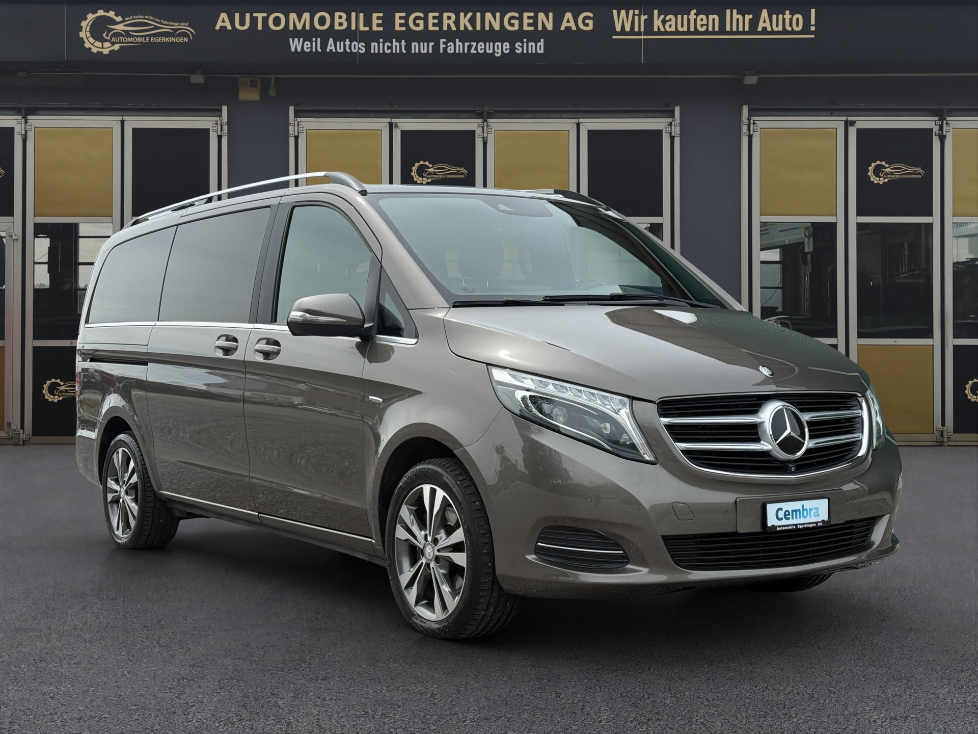MERCEDES-BENZ V 250 d Swiss Edition lang 4Matic 7G-Tronic-image-2