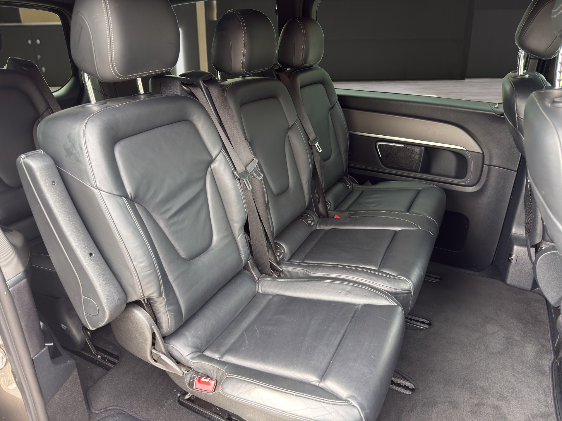 MERCEDES-BENZ V 250 d Swiss Edition lang 4Matic 7G-Tronic-image-12