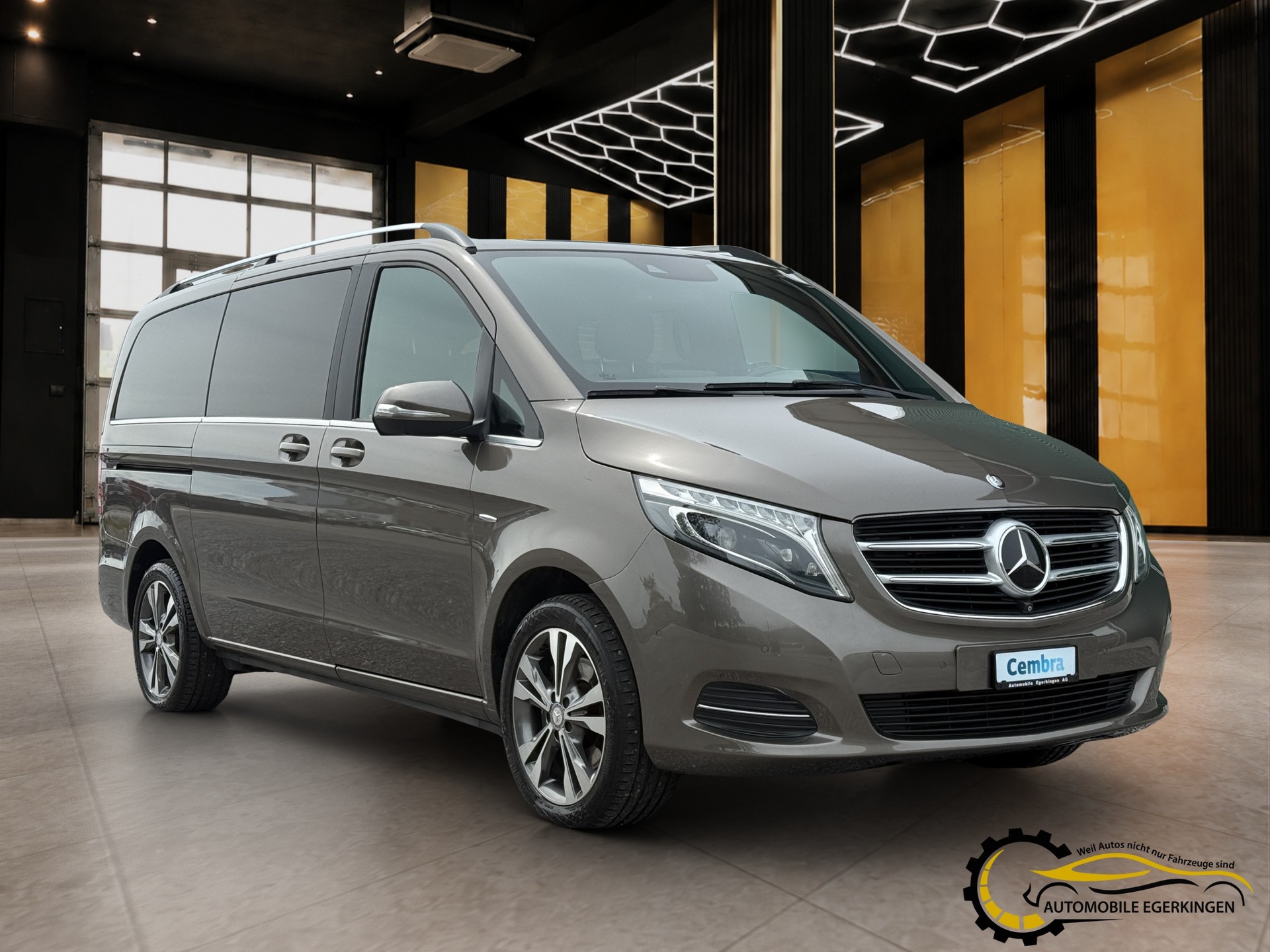 MERCEDES-BENZ V 250 d Swiss Edition lang 4Matic 7G-Tronic-image-2
