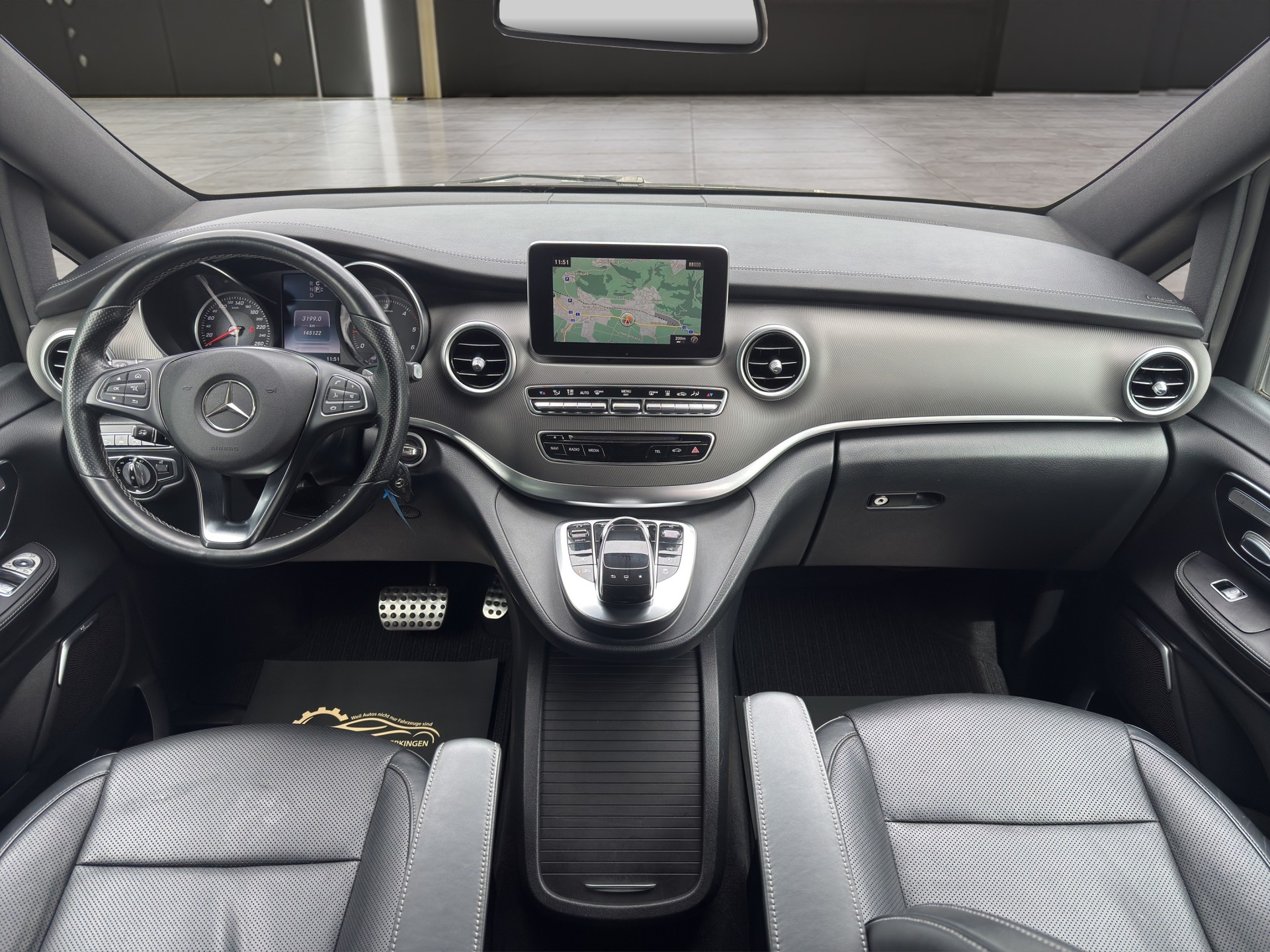 MERCEDES-BENZ V 250 d Swiss Edition lang 4Matic 7G-Tronic-image-10