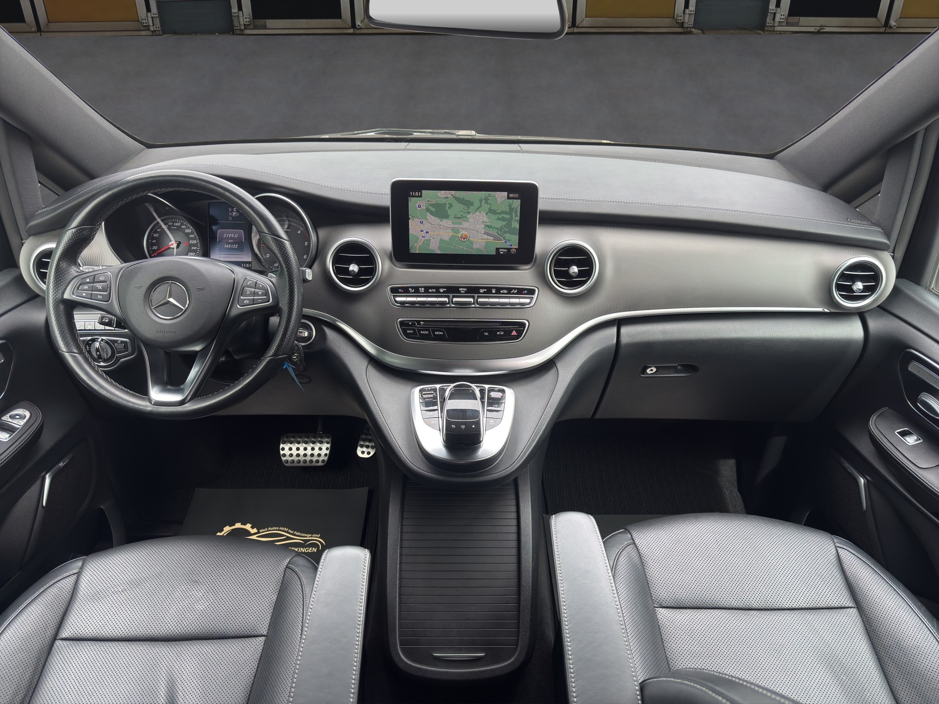 MERCEDES-BENZ V 250 d Swiss Edition lang 4Matic 7G-Tronic-image-10