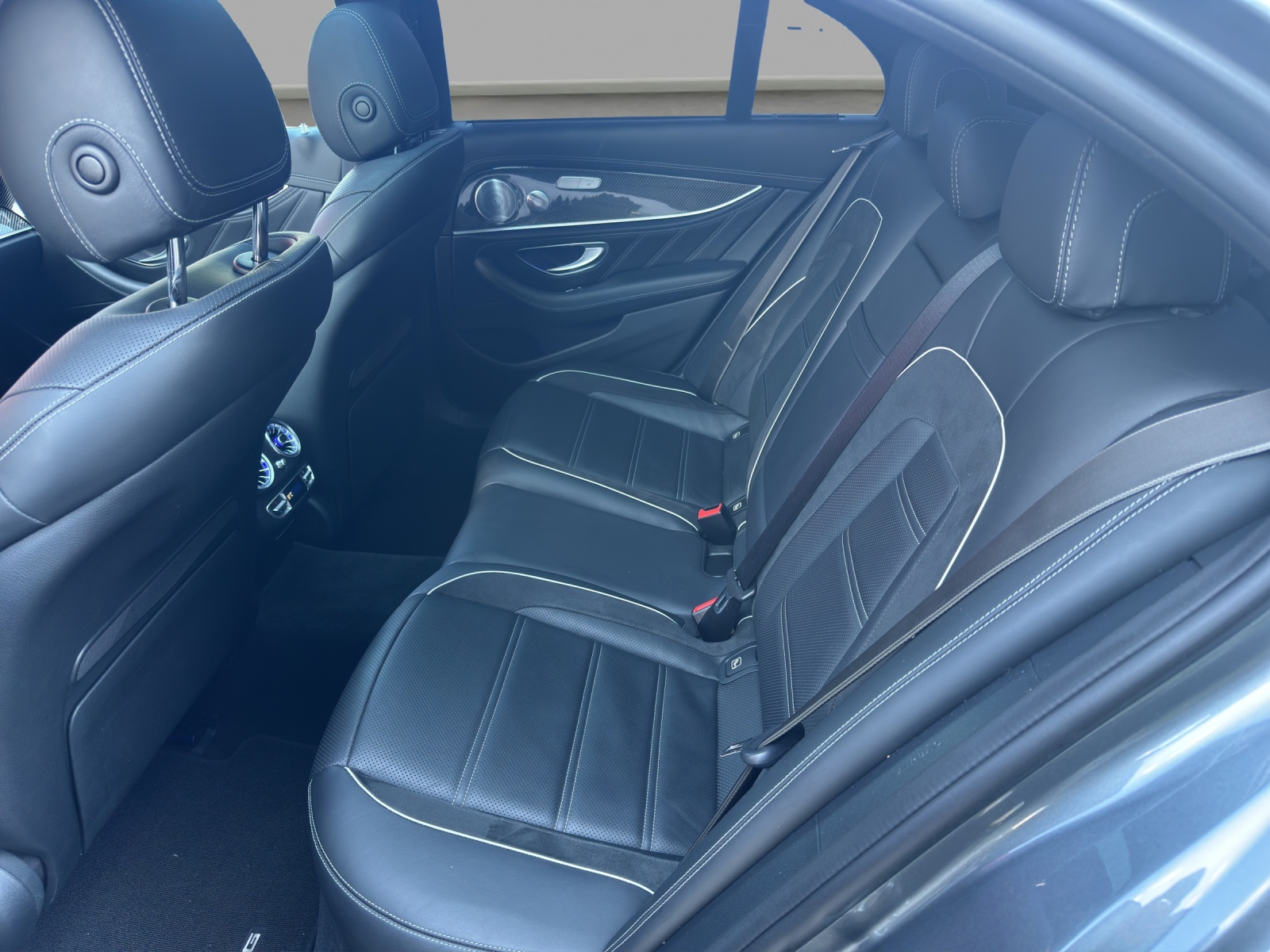 MERCEDES-BENZ E 63 AMG S 4Matic Speedshift MCT-image-13