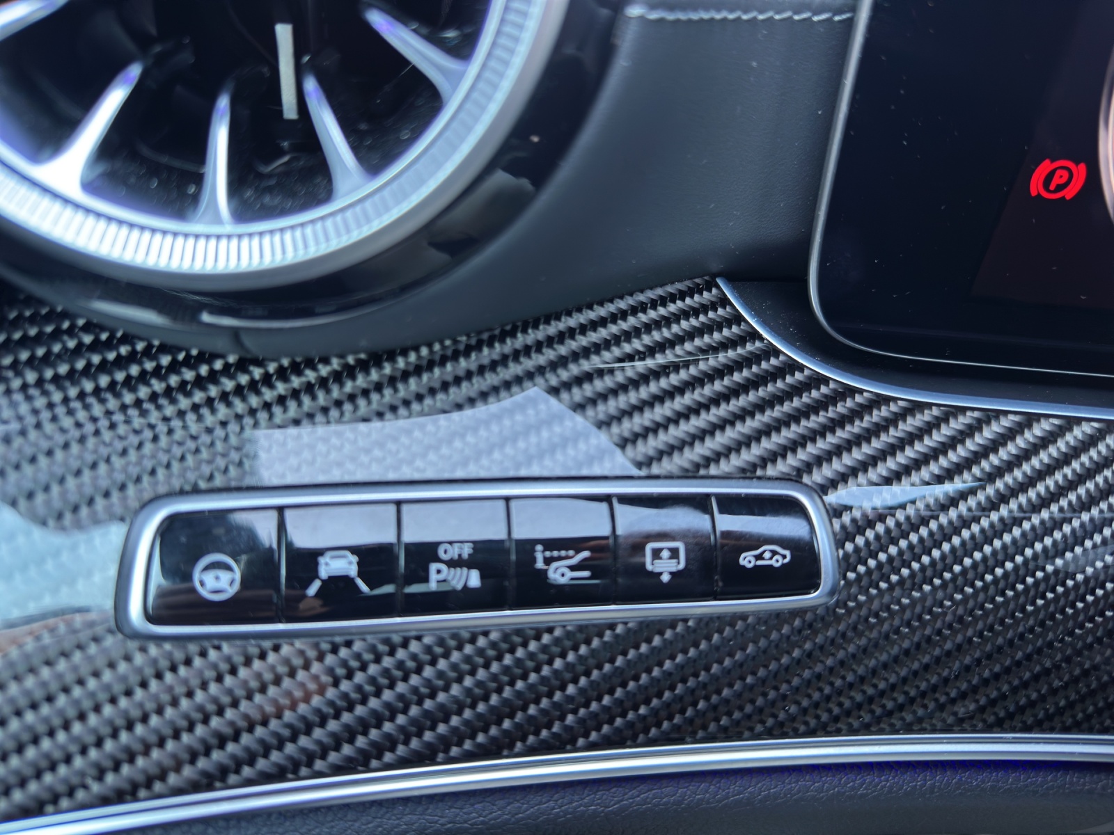 MERCEDES-BENZ E 63 AMG S 4Matic Speedshift MCT-image-15
