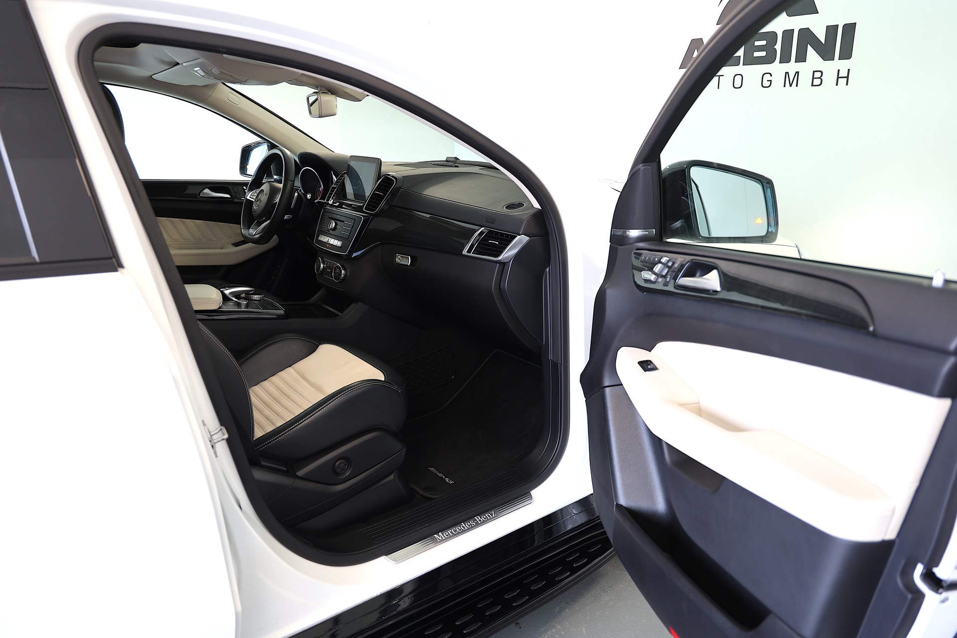 MERCEDES-BENZ GLE Coupé 350 d AMG-Line 4Matic 9G-Tronic-image-15