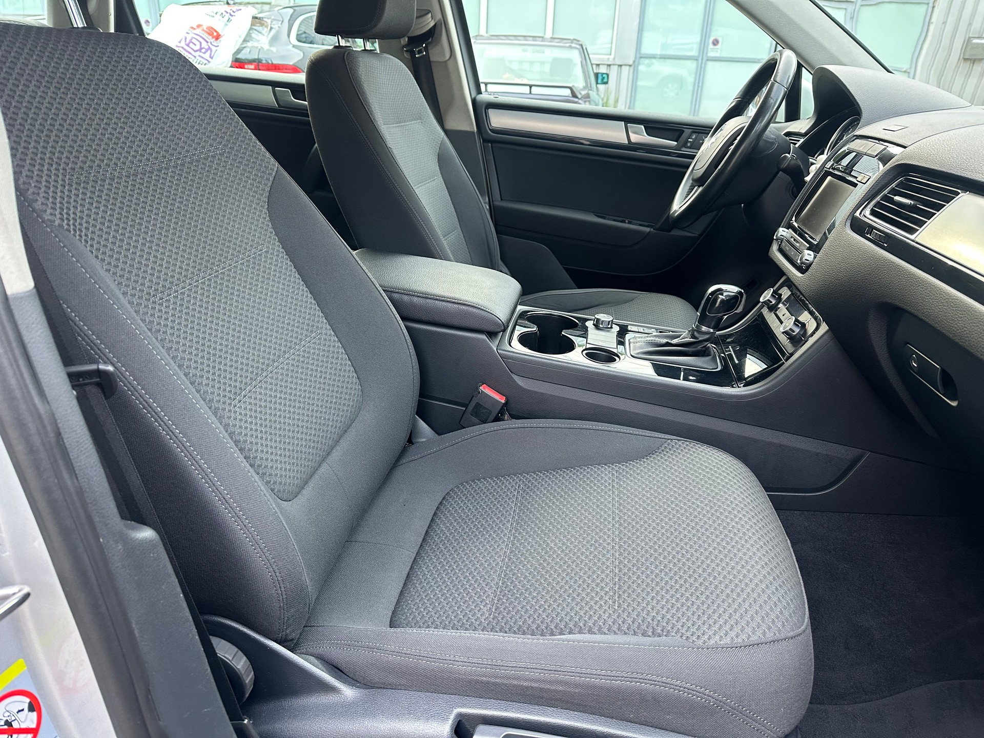 VW Touareg 3.0 TDI BMT Value Tiptronic-image-7