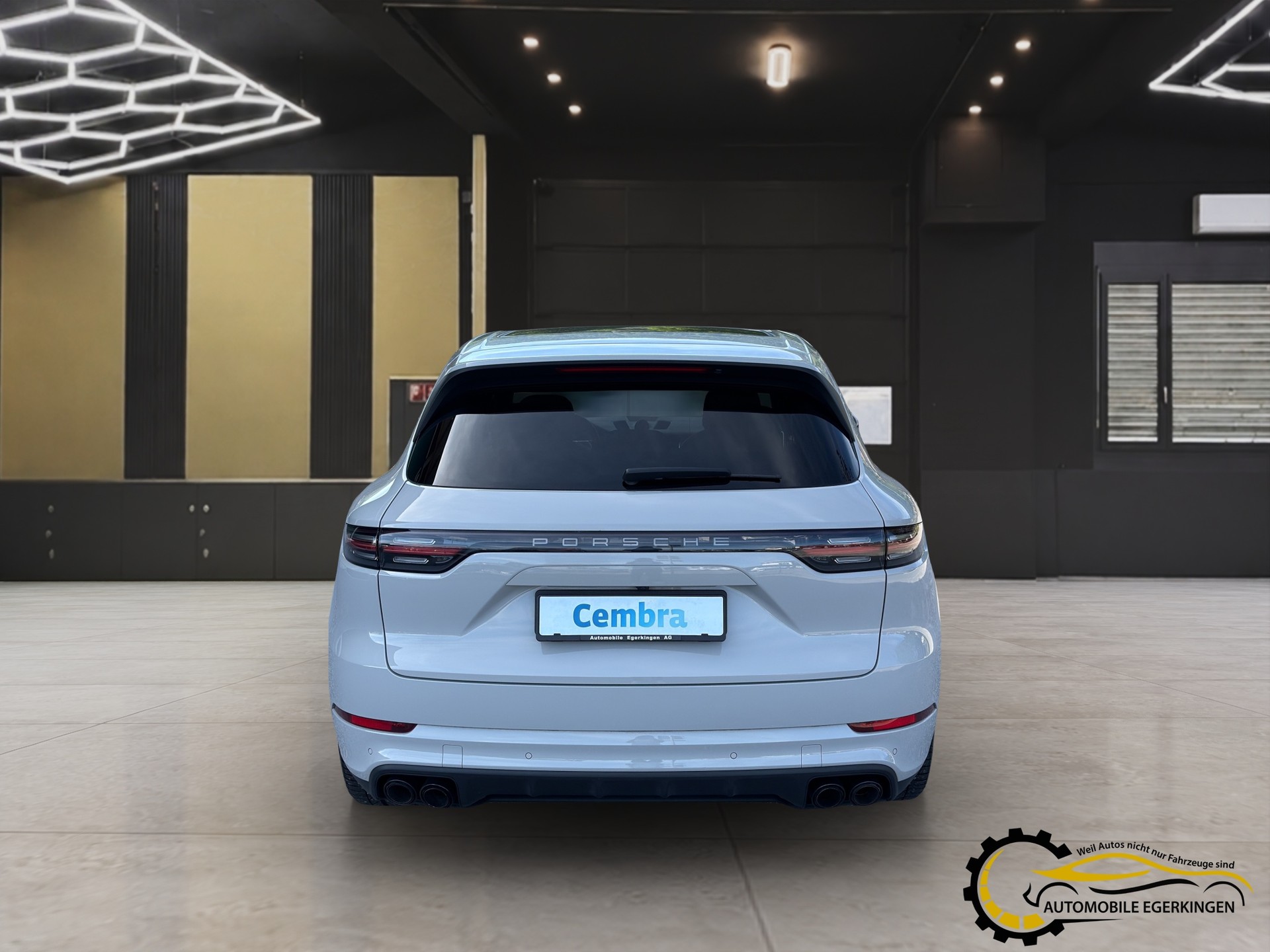 PORSCHE Cayenne 3.0 V6 E-Hybrid Platinum Edition-image-5
