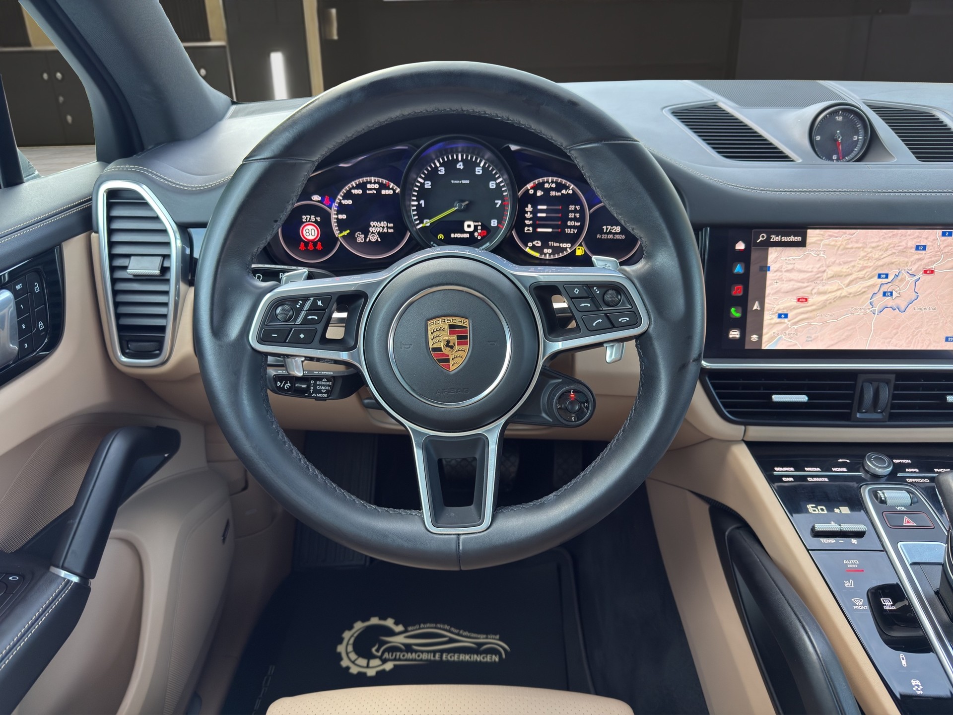 PORSCHE Cayenne 3.0 V6 E-Hybrid Platinum Edition-image-11