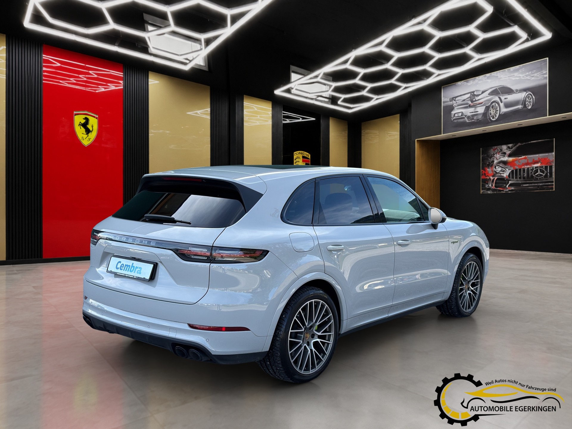 PORSCHE Cayenne 3.0 V6 E-Hybrid Platinum Edition-image-4