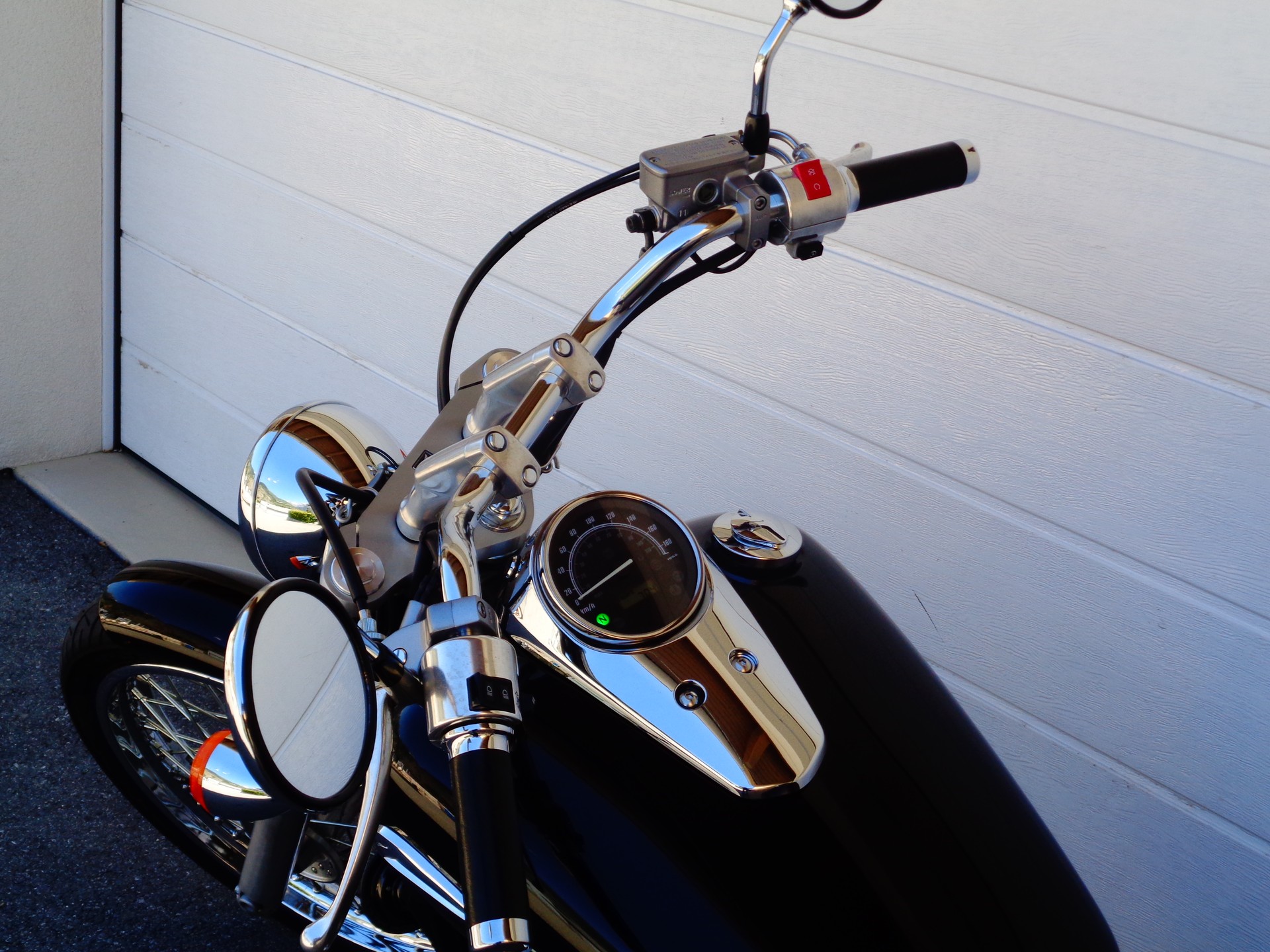 HONDA VT 750 C2S Shadow Spirit ABS-CBS-showroom-element-3