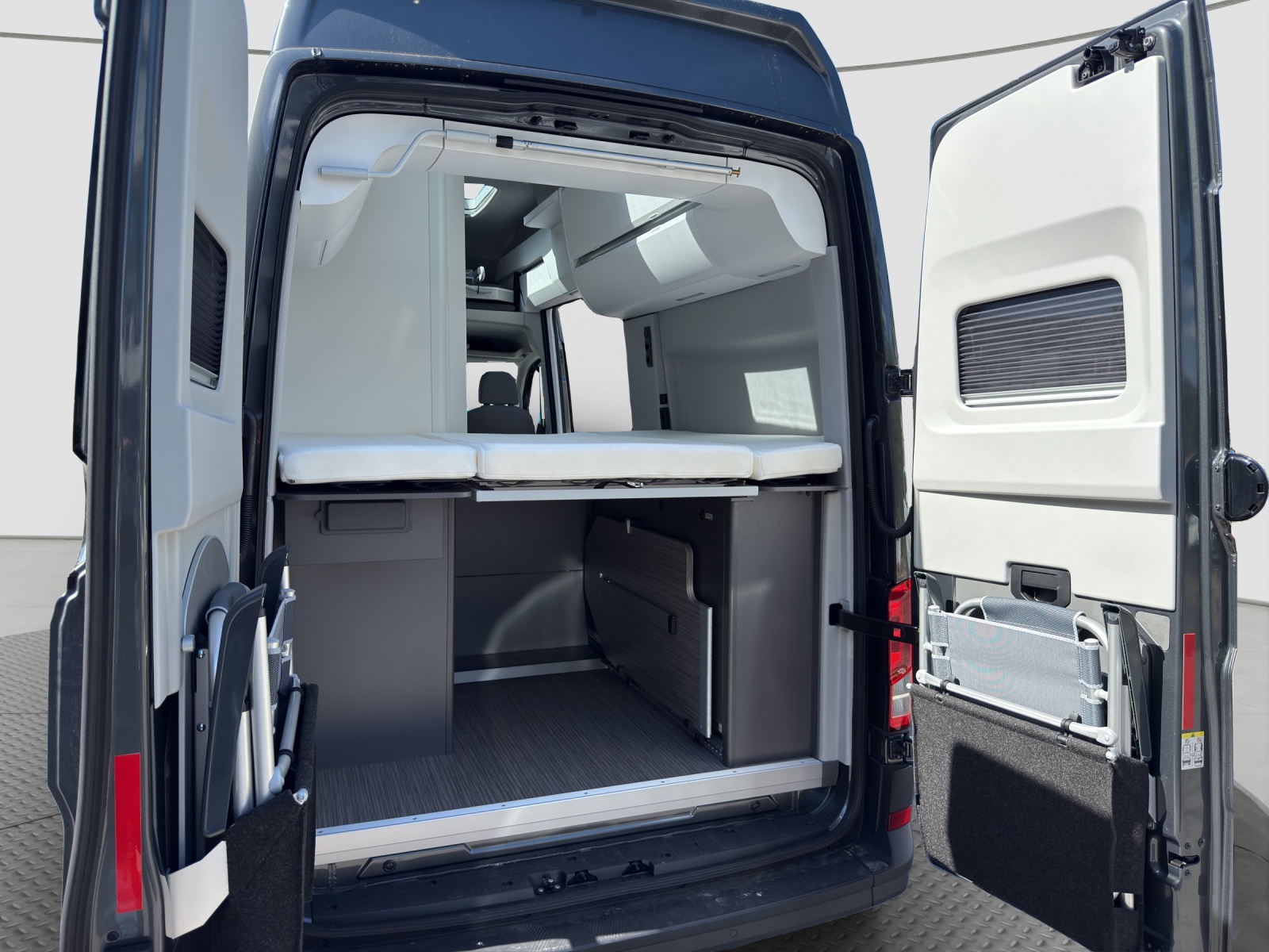 VW Grand California 600 2.0 BI-TDI-image-14