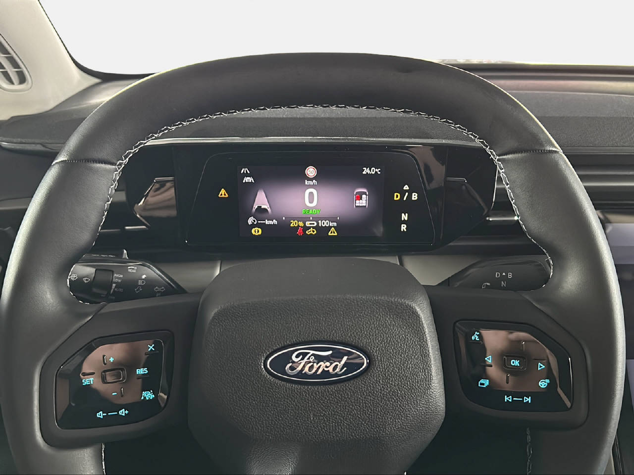 FORD Explorer Extended Range Premium AWD-image-10