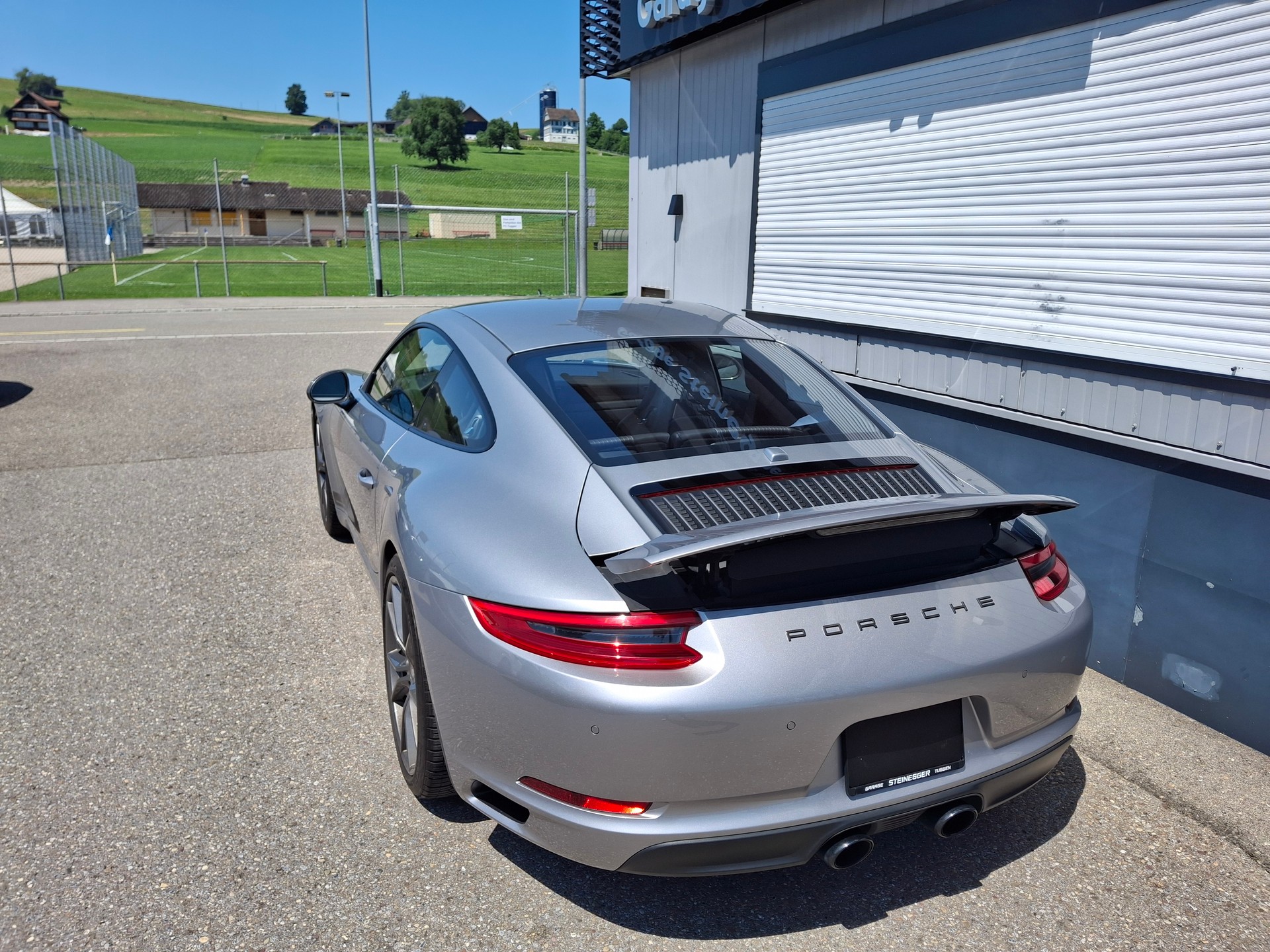 PORSCHE 911 Carrera T-image-6