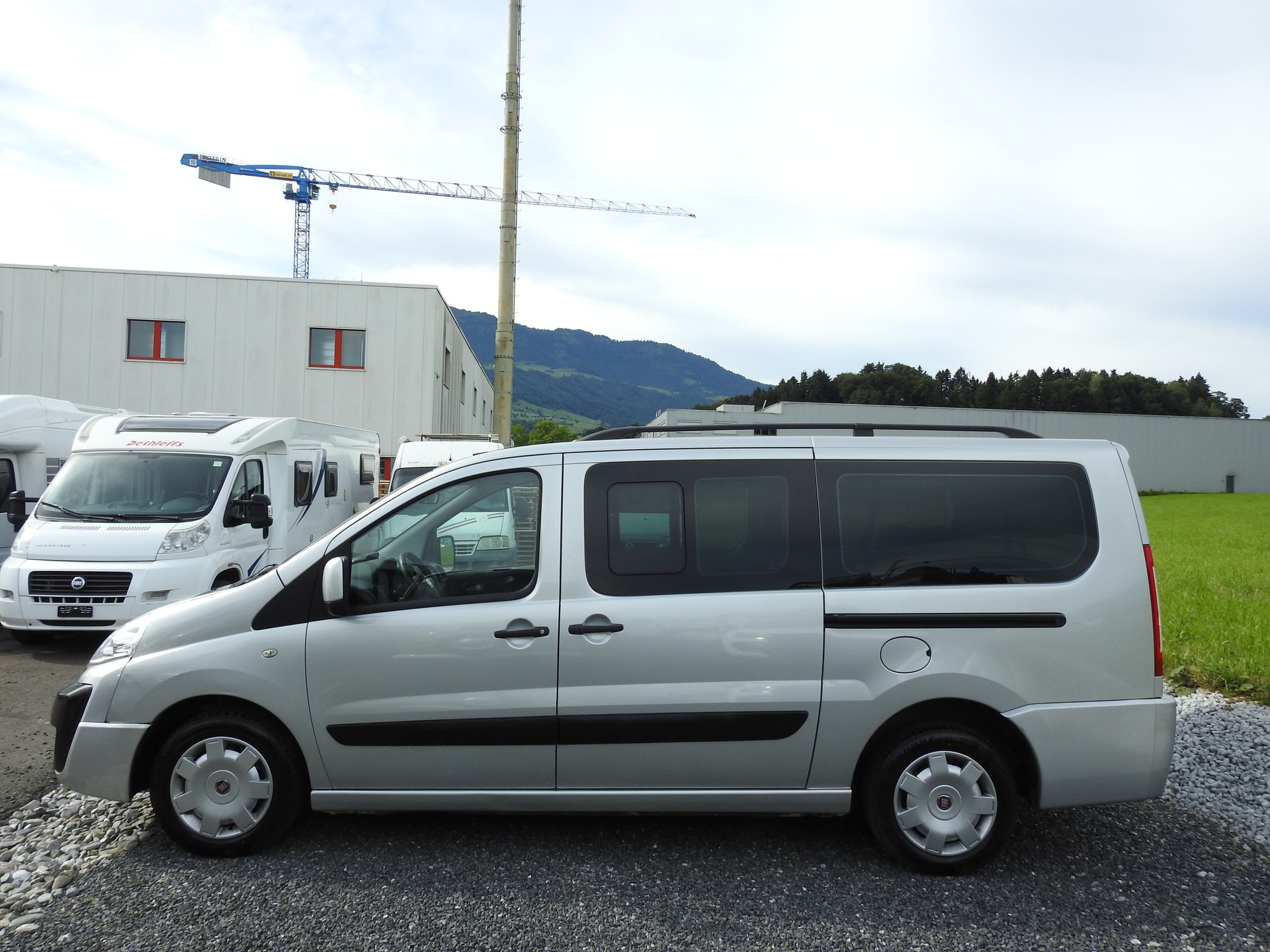 FIAT Scudo 2.0 MJ Panorama Family-showroom-element-2
