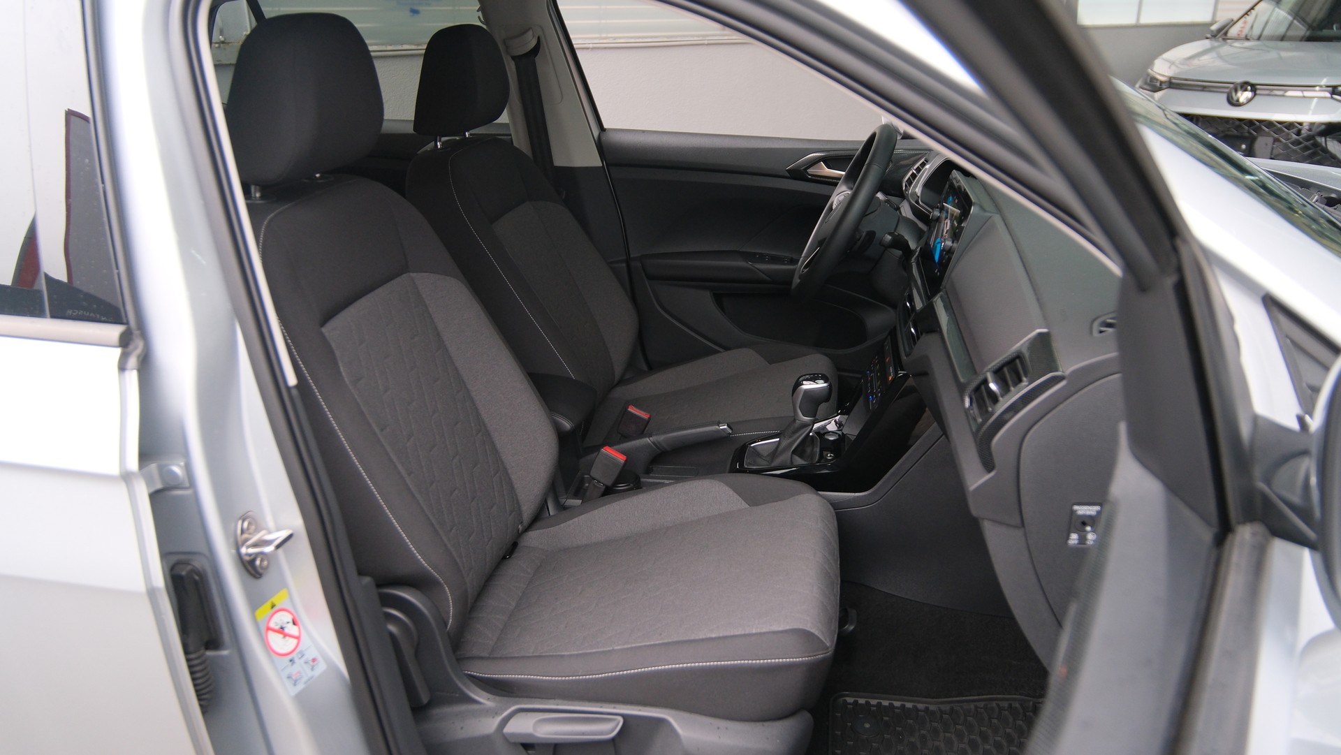 VW T-Cross 1.0 TSI EVO United DSG-image-17