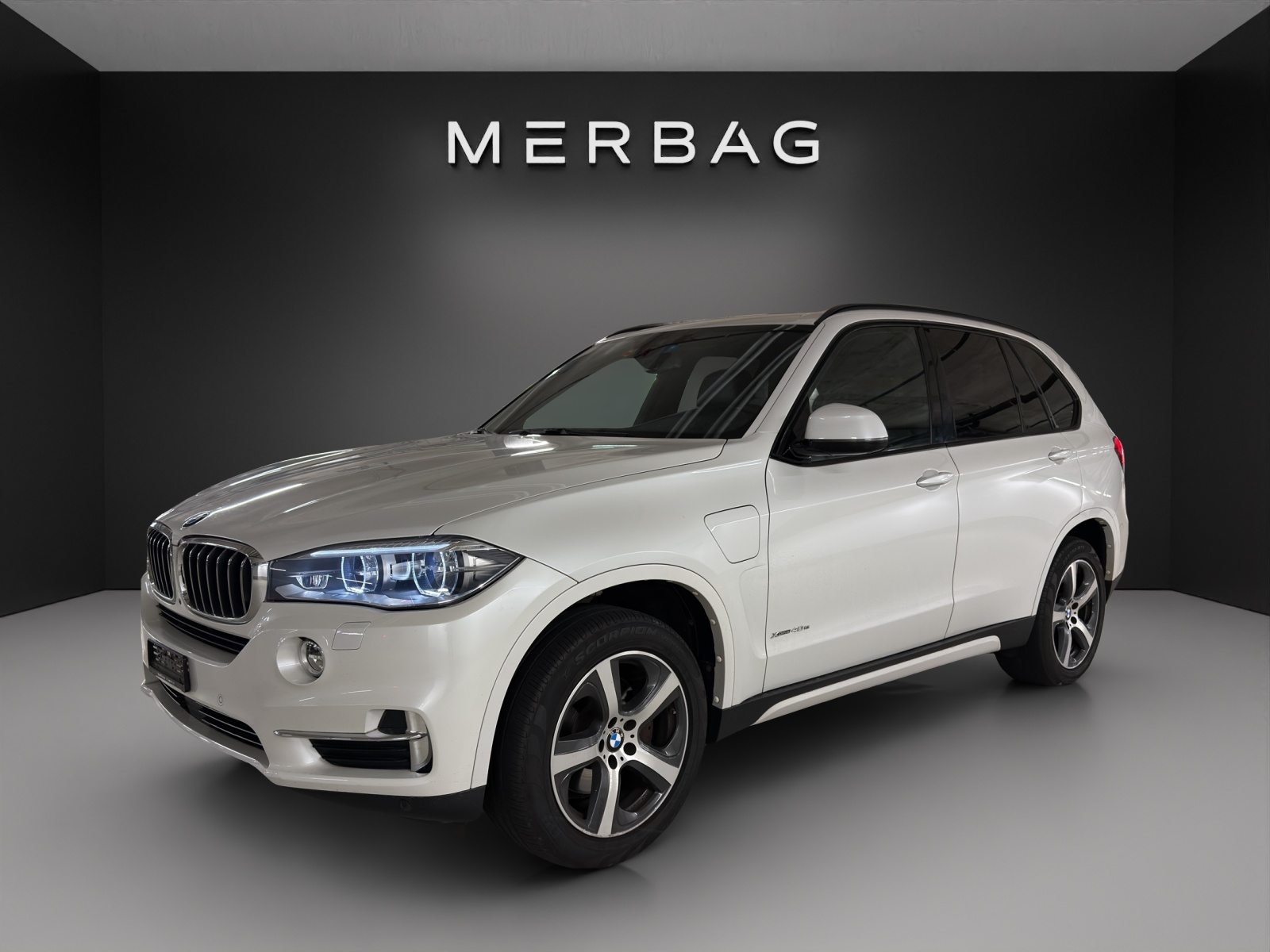 BMW X5 xDrive 40e iPerformance Steptronic-image-2