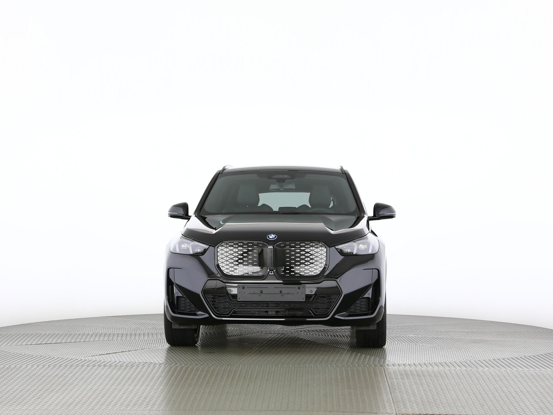 BMW iX1 30 xDrive-image-29