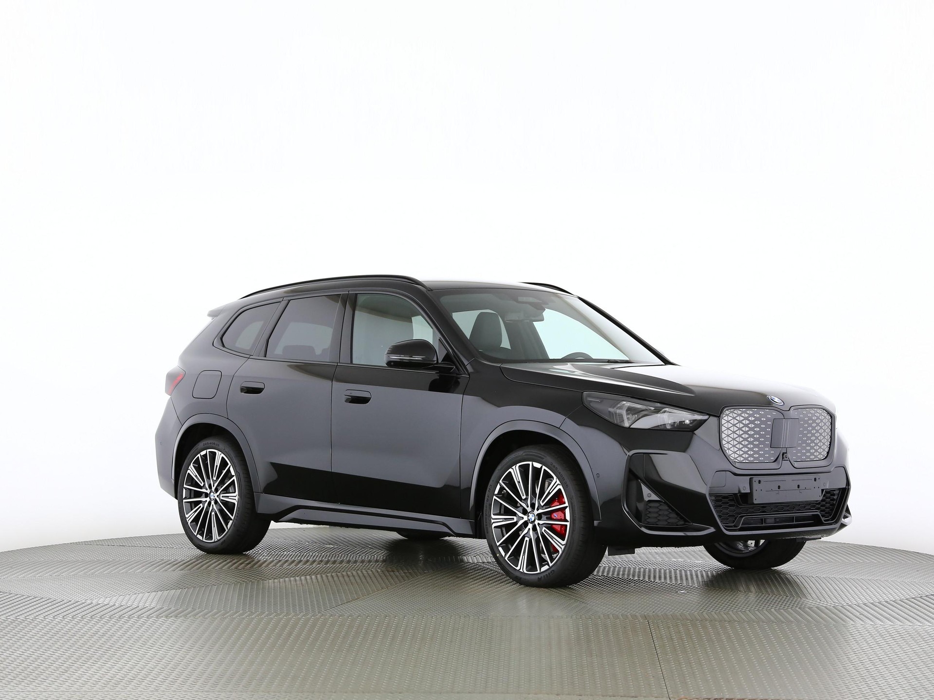 BMW iX1 30 xDrive-image-26