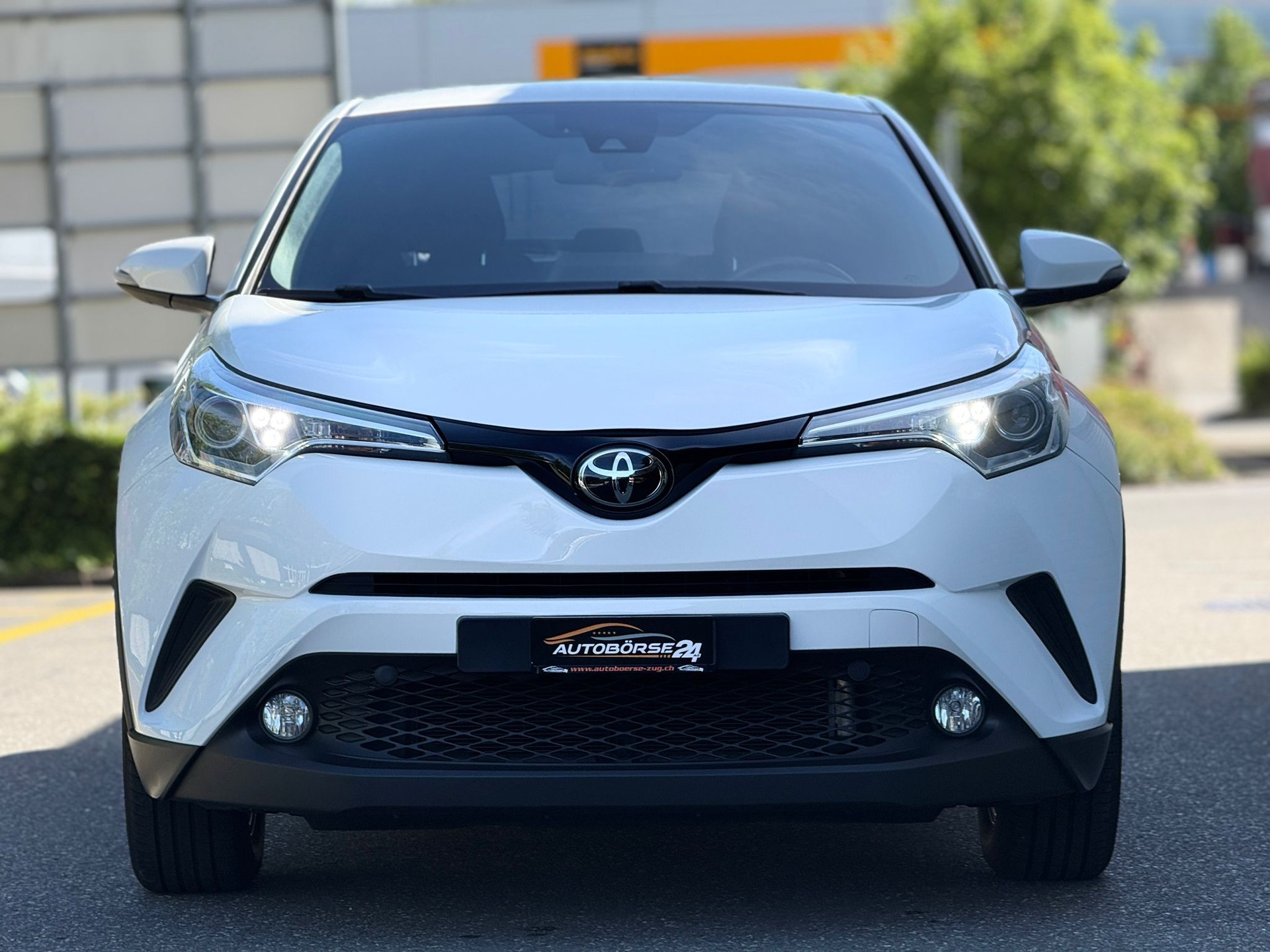 TOYOTA C-HR 1.2 Turbo Comfort 4x4-showroom-element-2