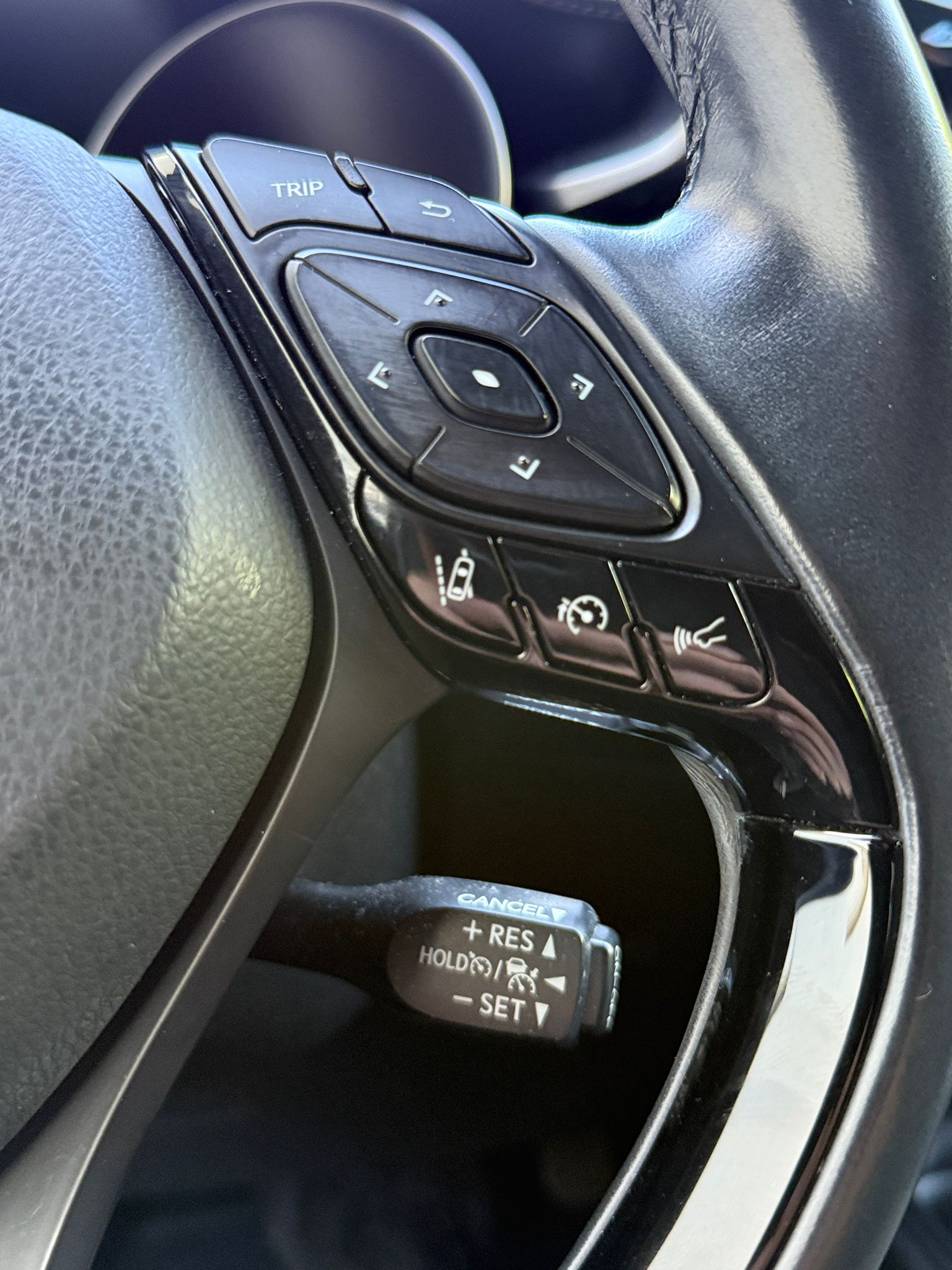 TOYOTA C-HR 1.2 Turbo Comfort 4x4-image-18