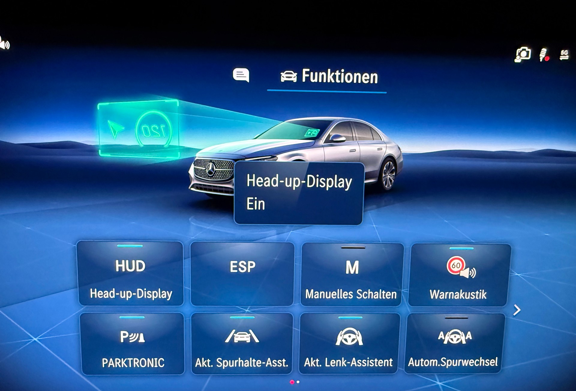 MERCEDES-BENZ E 200 AMG Line 9G-Tronic 4Matic-image-24
