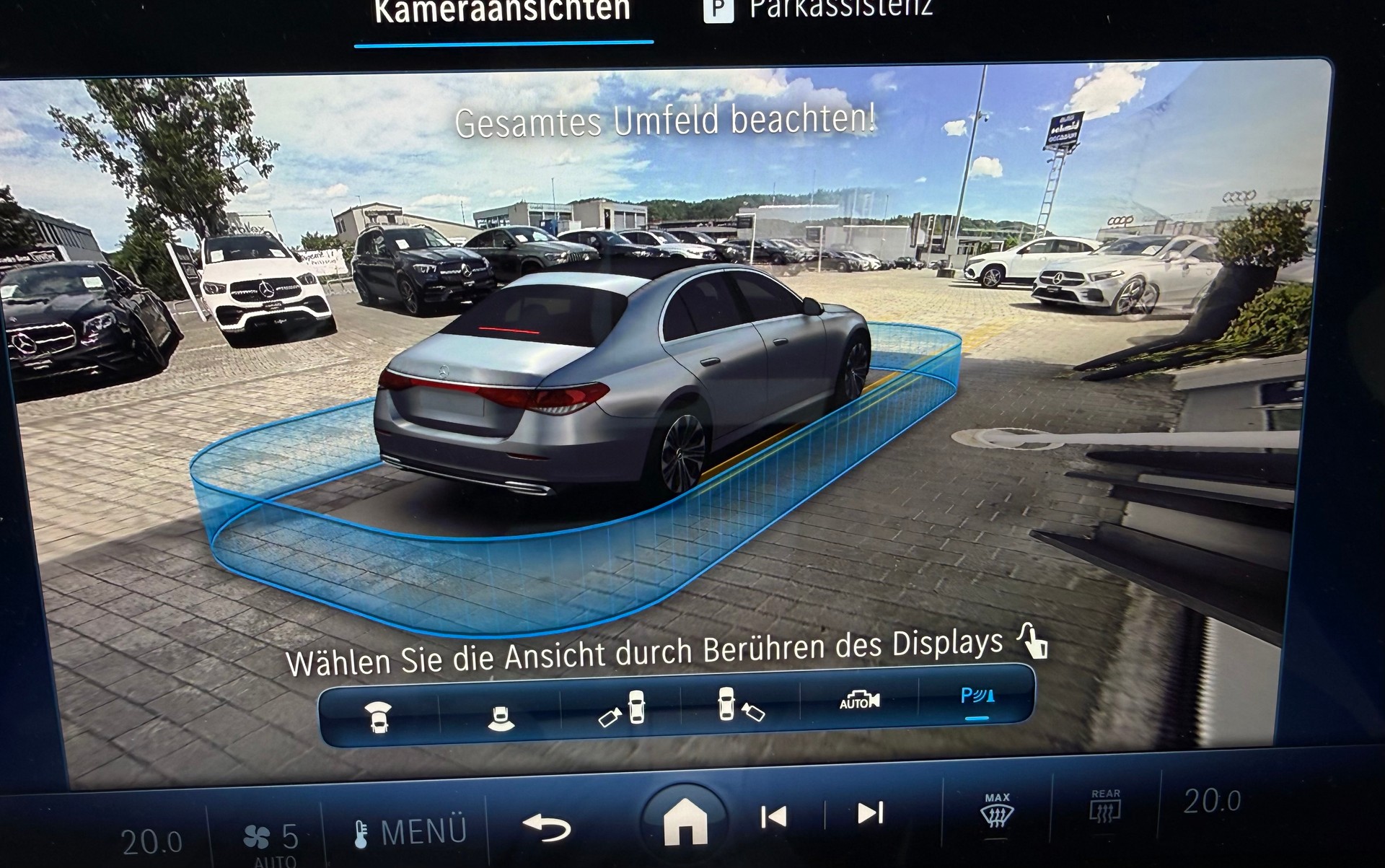 MERCEDES-BENZ E 200 AMG Line 9G-Tronic 4Matic-image-12