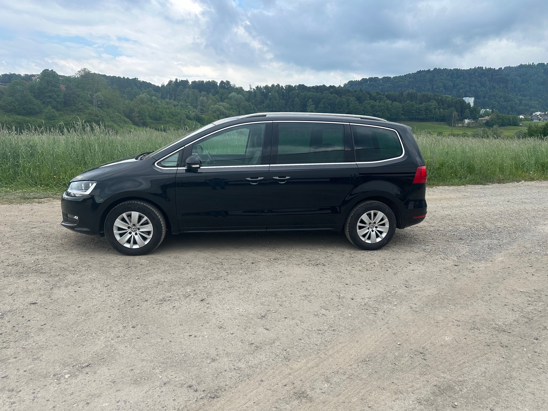 VW Sharan 1.4 TSI BMT Startline Comfortline-image-1