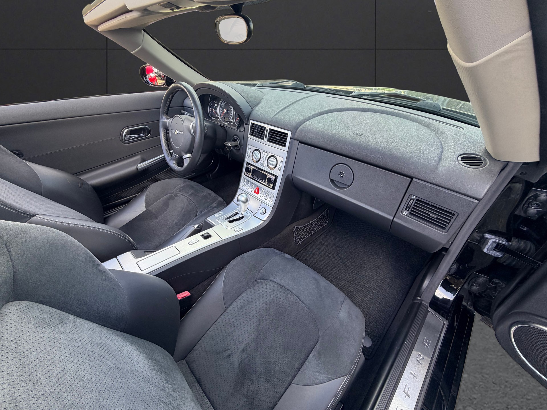 CHRYSLER Crossfire 3.2 SRT6 Roadster-image-9