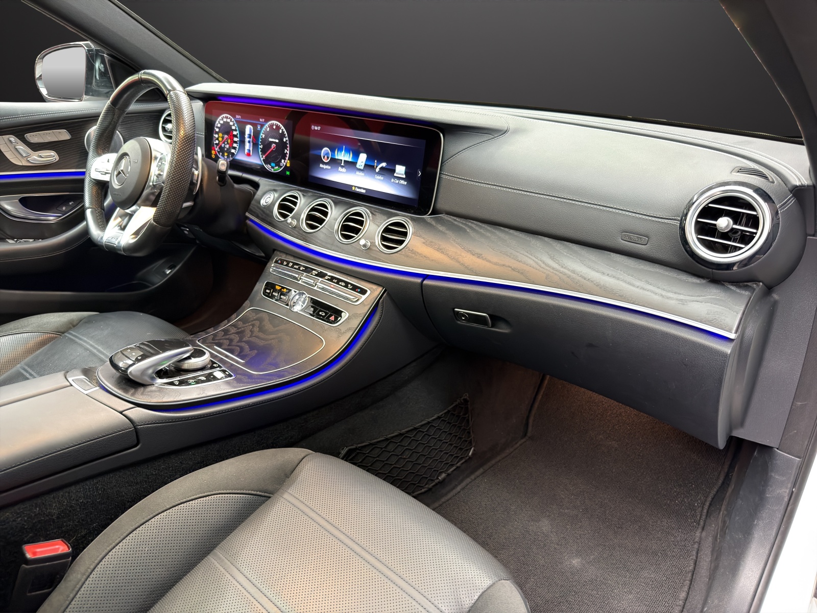 MERCEDES-BENZ E 53 AMG 4Matic+-image-7