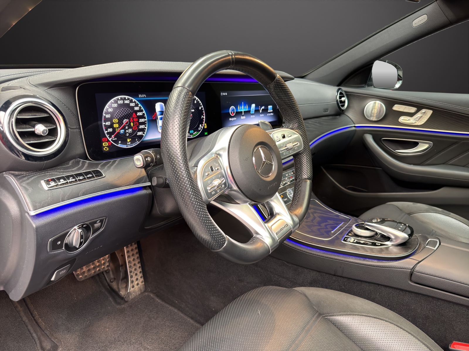 MERCEDES-BENZ E 53 AMG 4Matic+-image-6
