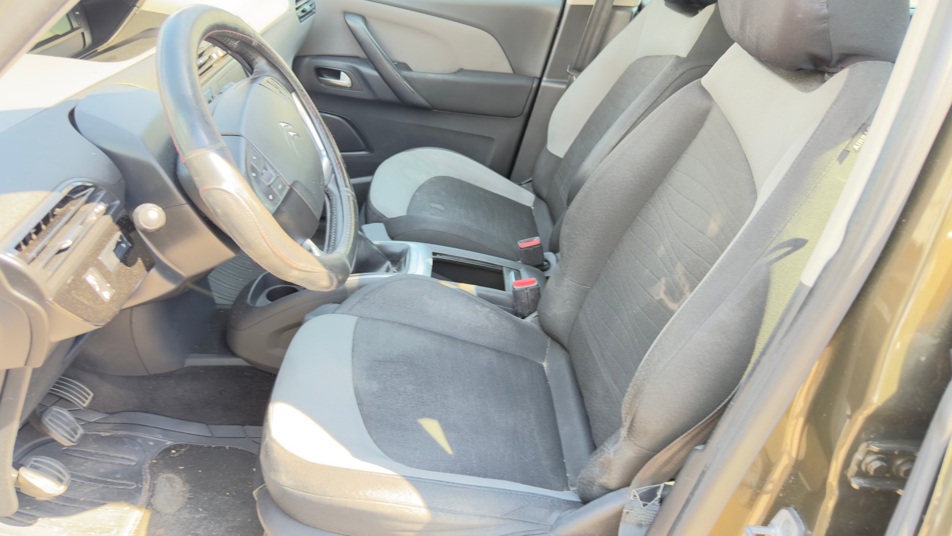 CITROEN Grand C4 Picasso 1.6i 16V Séduction-image-9