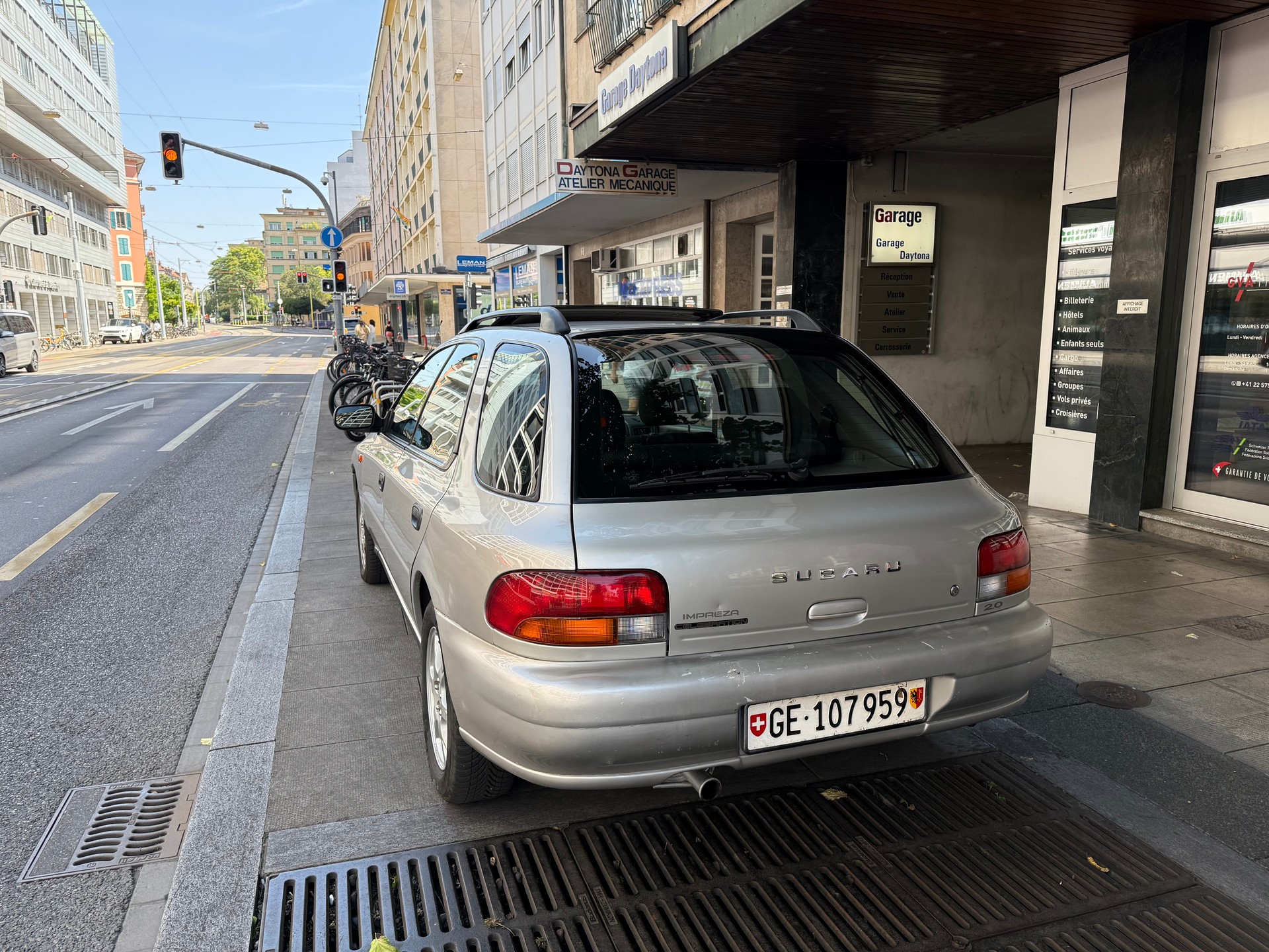 SUBARU IMPREZA-image-9