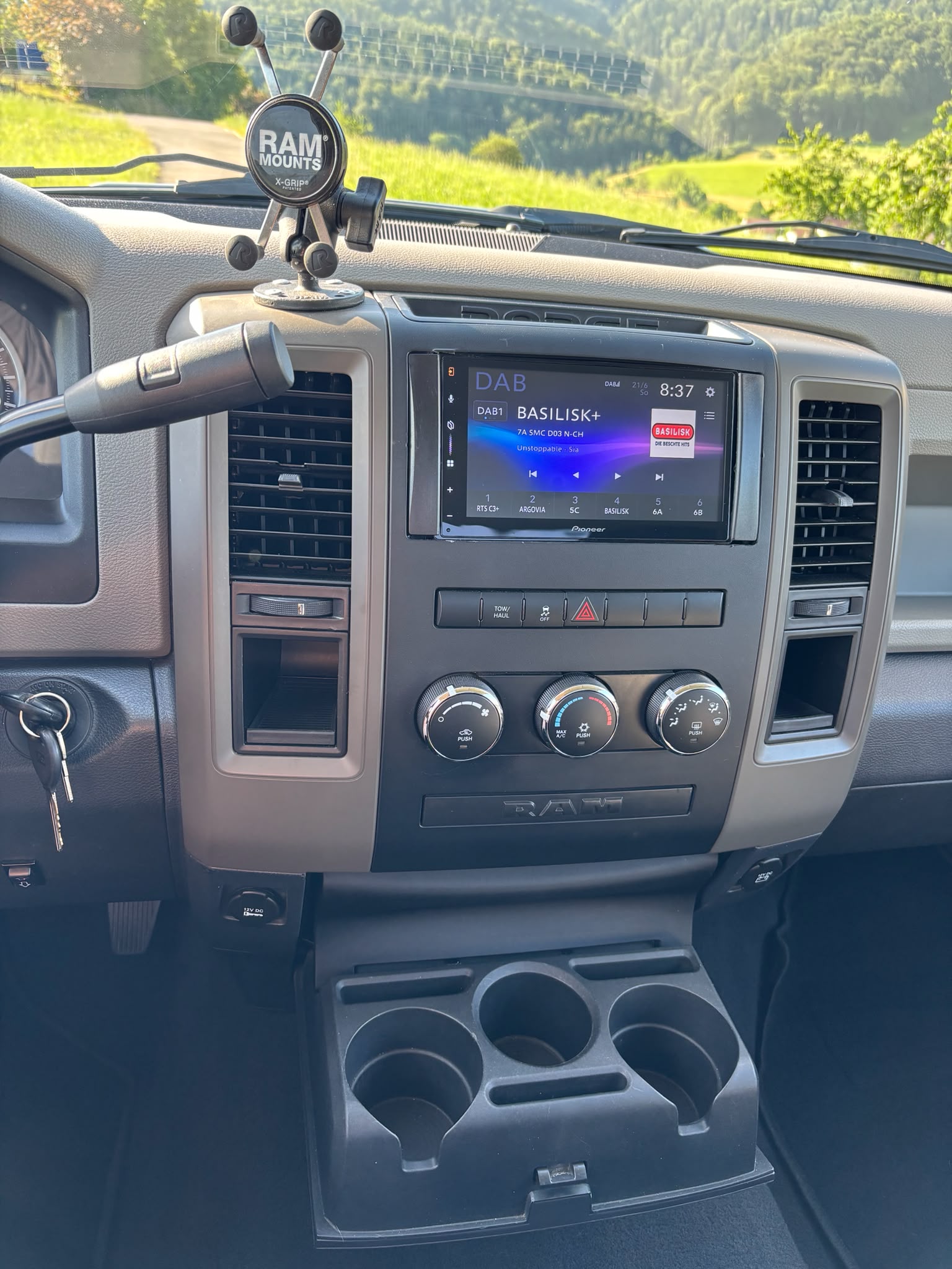 DODGE Ram 1500-image-7