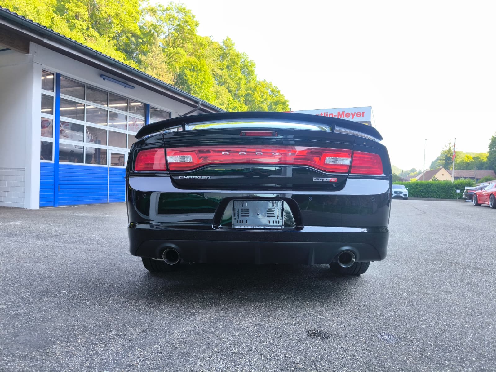 DODGE Charger 6.4 SRT-8-image-12