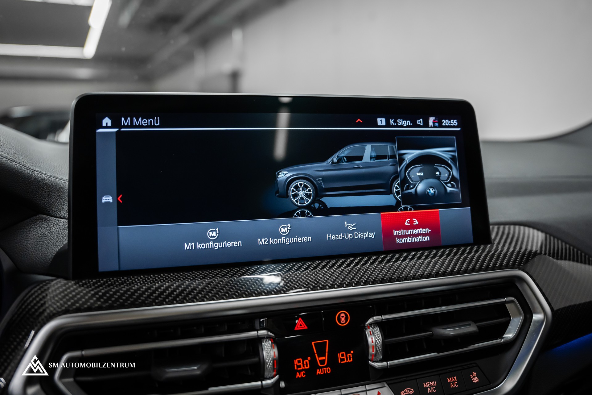 BMW X3 M Competition / Panorama / 50 Jahre BMW M / 360° / Head-Up / Laserlight-image-38
