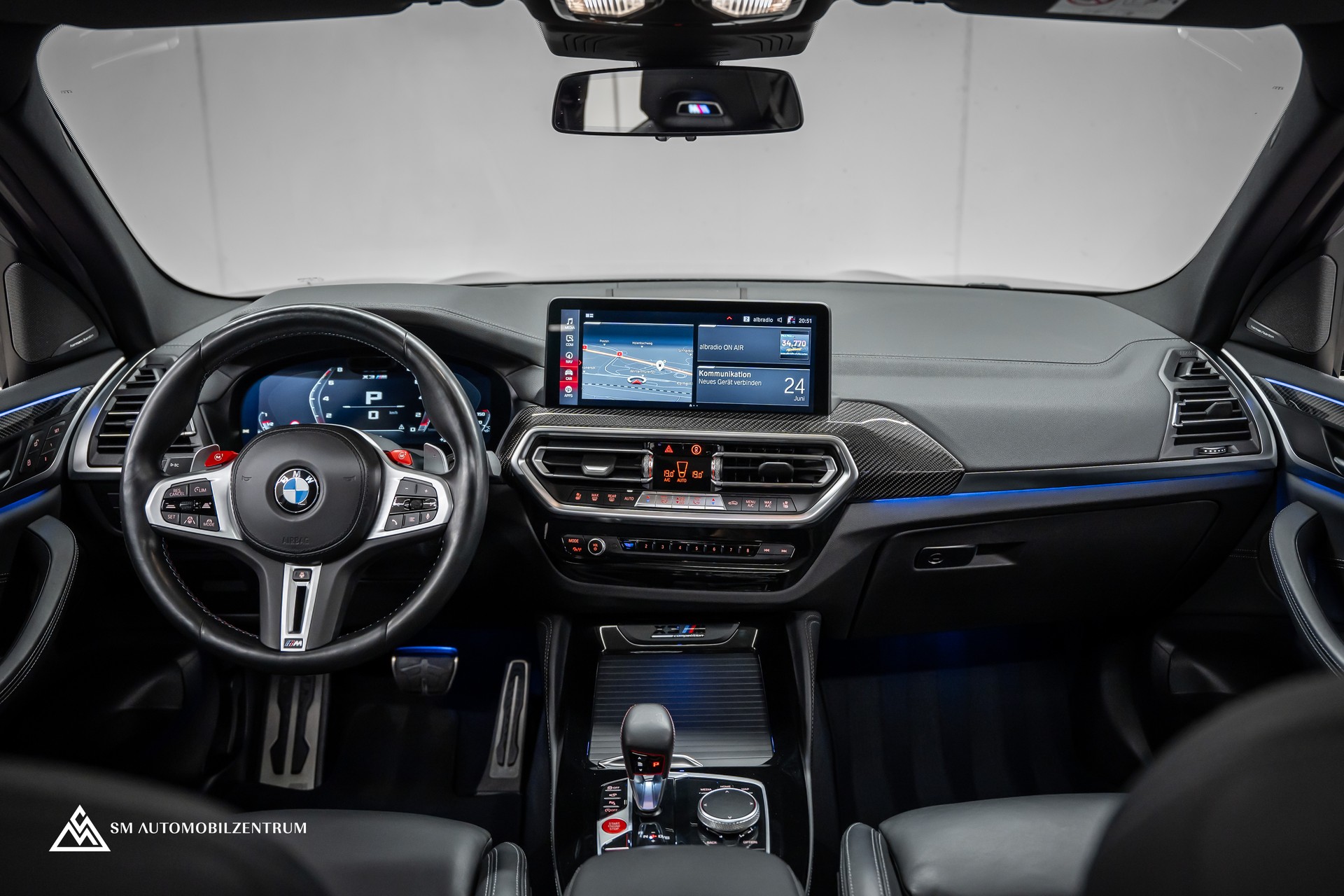 BMW X3 M Competition / Panorama / 50 Jahre BMW M / 360° / Head-Up / Laserlight-image-15