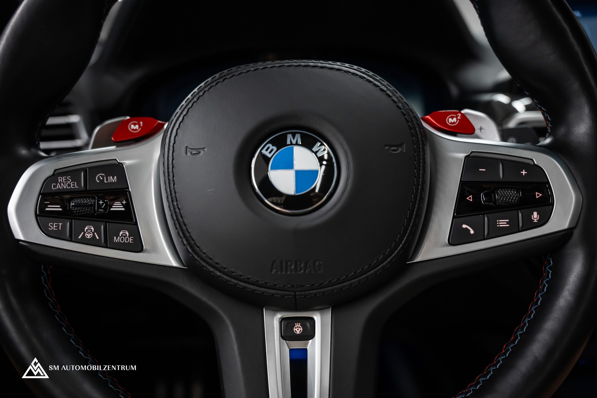 BMW X3 M Competition / Panorama / 50 Jahre BMW M / 360° / Head-Up / Laserlight-image-29