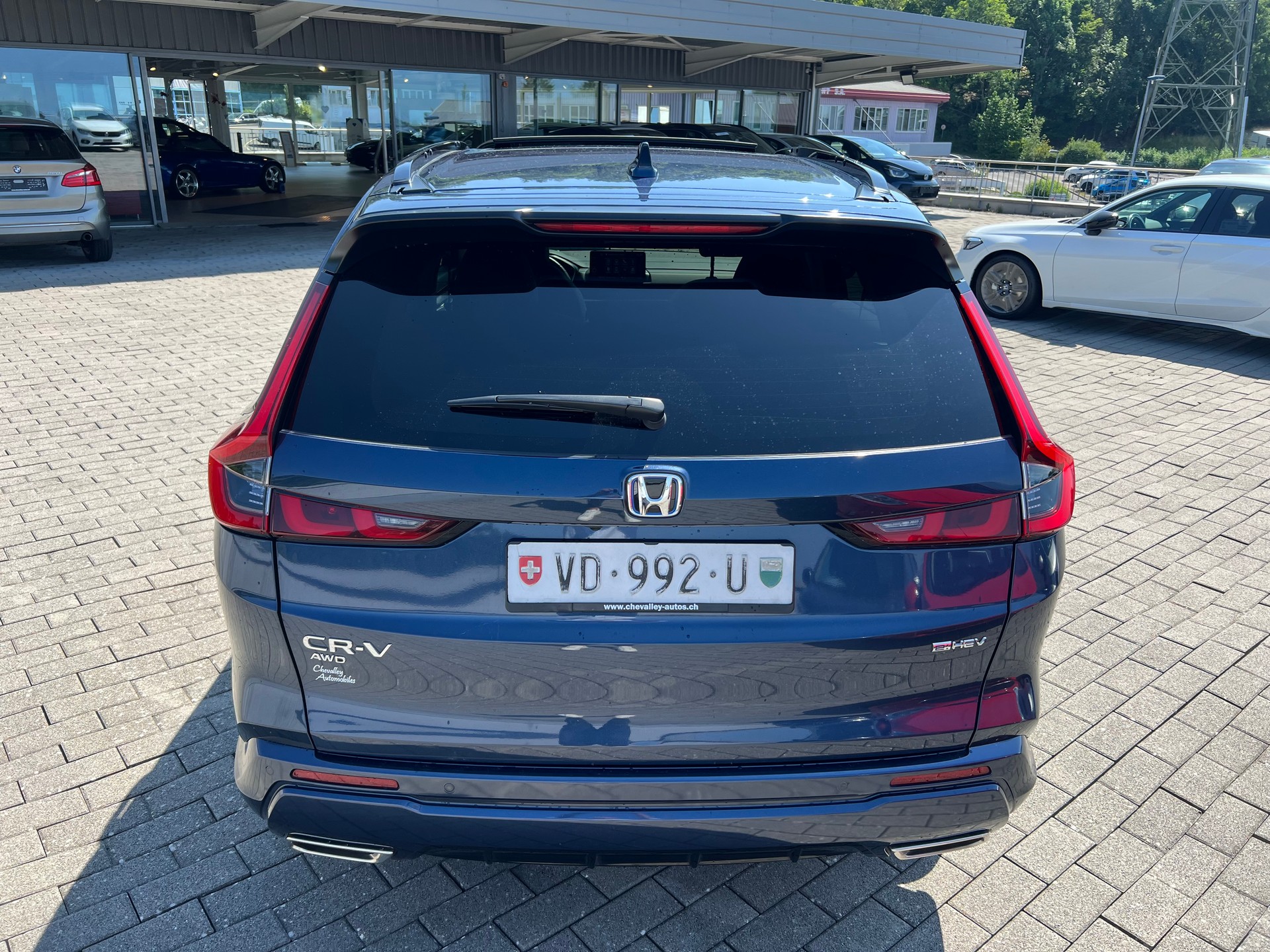 HONDA CR-V 2.0i MMD Hybrid Advance 4WD Automatic-image-3
