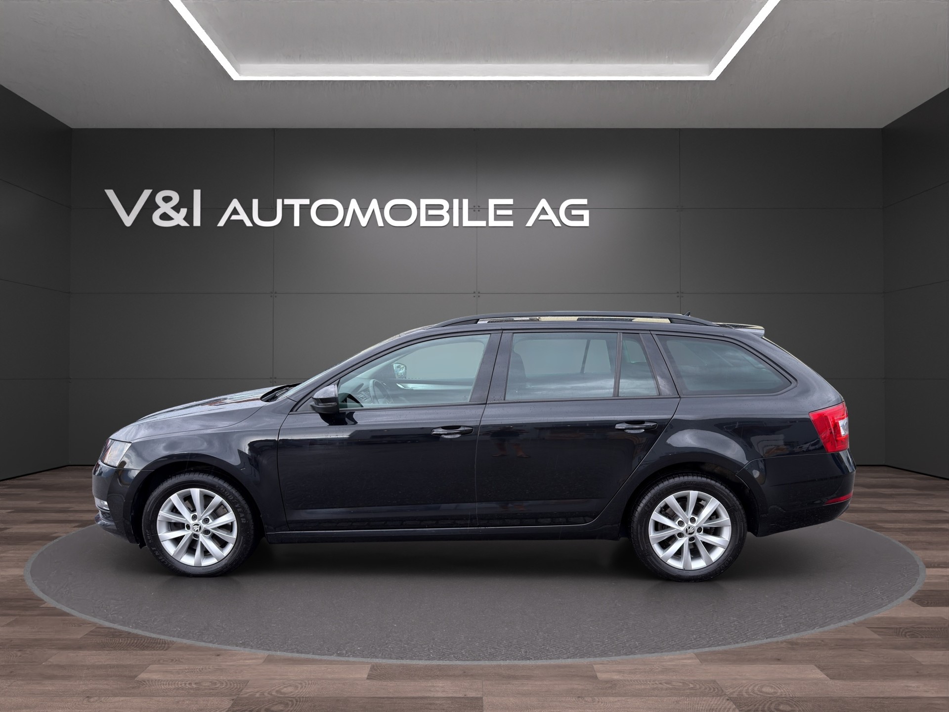 SKODA Octavia Combi 2.0 TDI Ambition 4x4 DSG-image-7