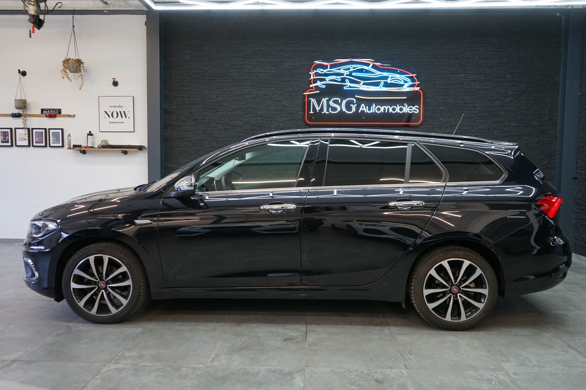 FIAT Tipo 1.6MJ Station Wagon S-Design-image-1