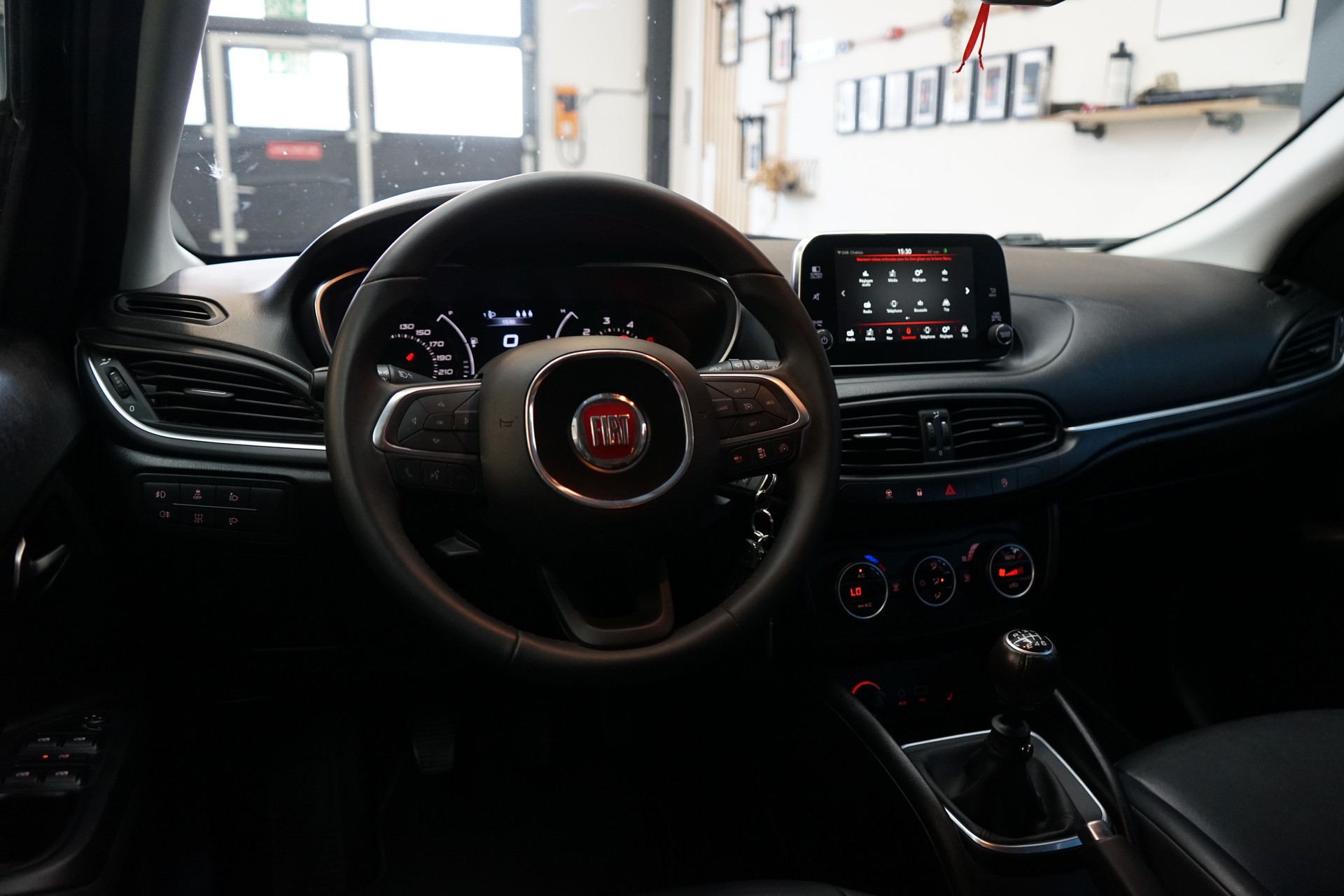 FIAT Tipo 1.6MJ Station Wagon S-Design-image-5
