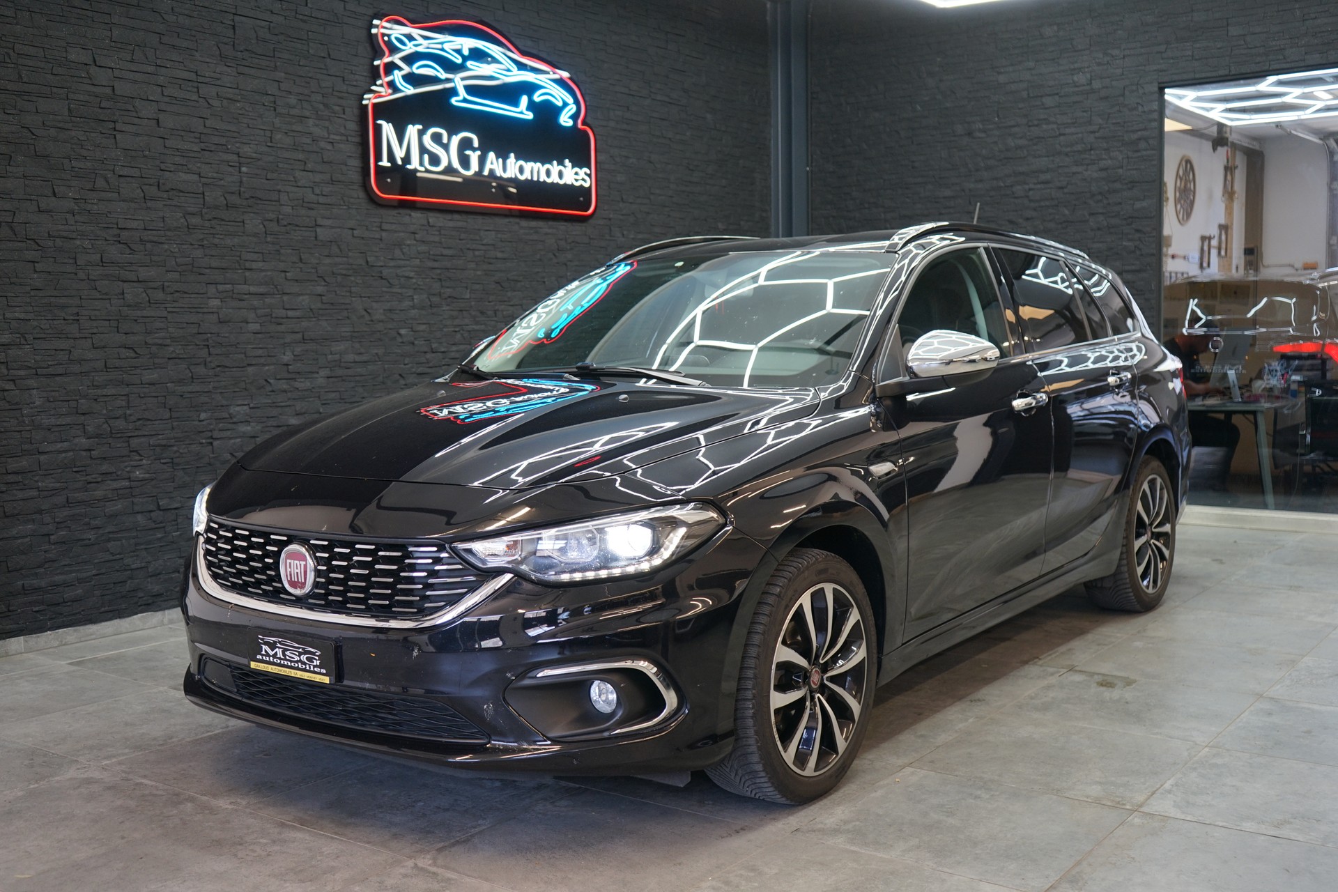 FIAT Tipo 1.6MJ Station Wagon S-Design-image-0