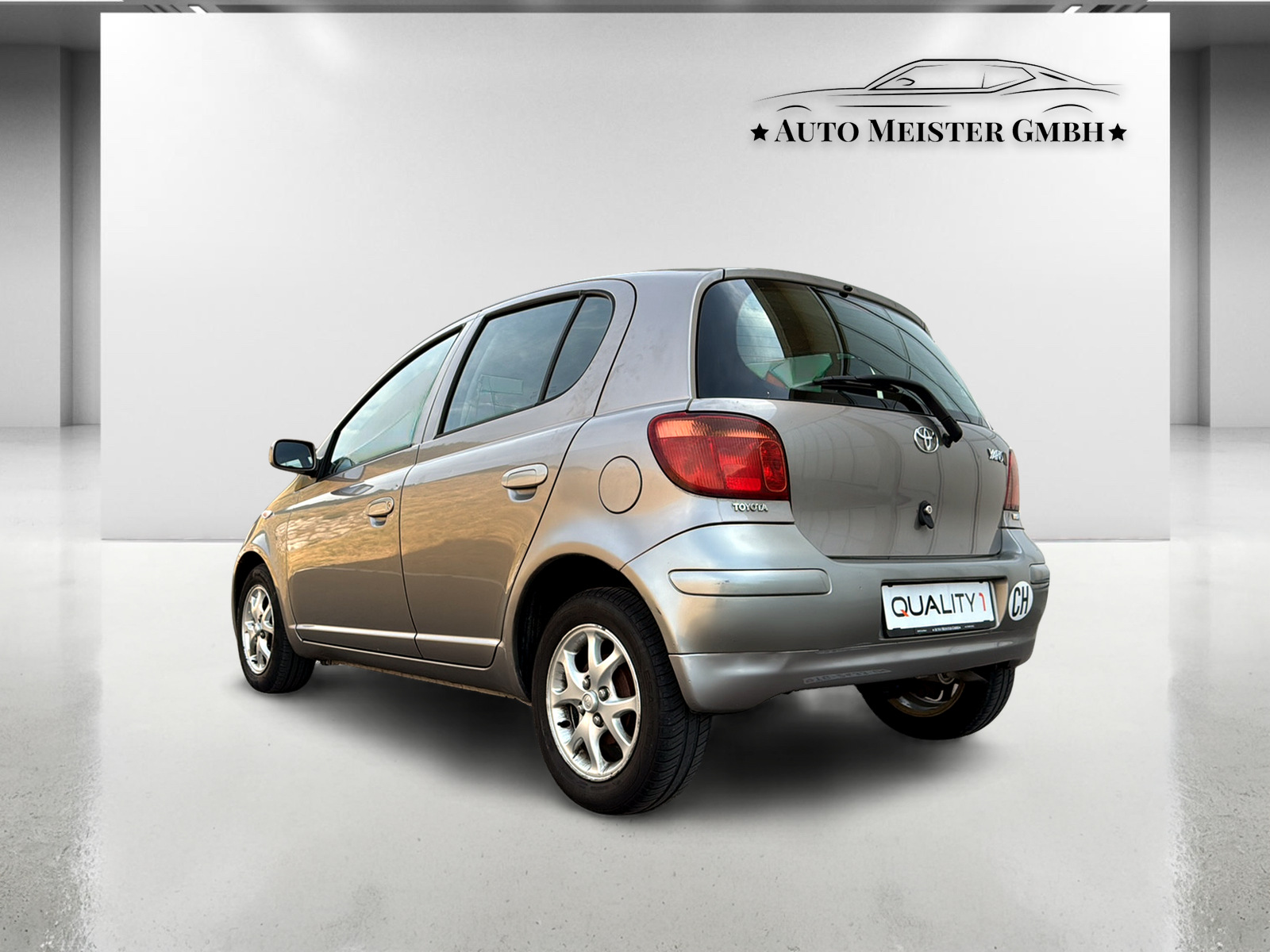 TOYOTA Yaris 1.3 Linea Sol-image-2