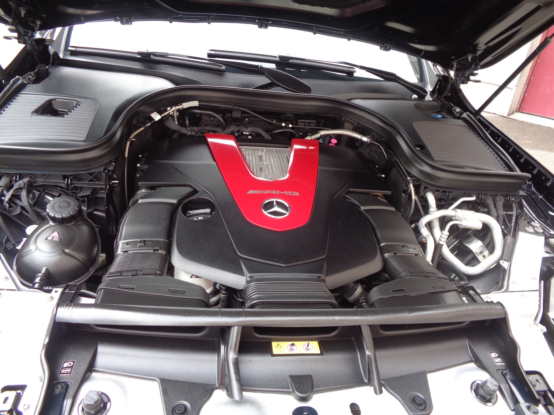 MERCEDES-BENZ GLC 43 AMG 4Matic 9G-Tronic-image-14
