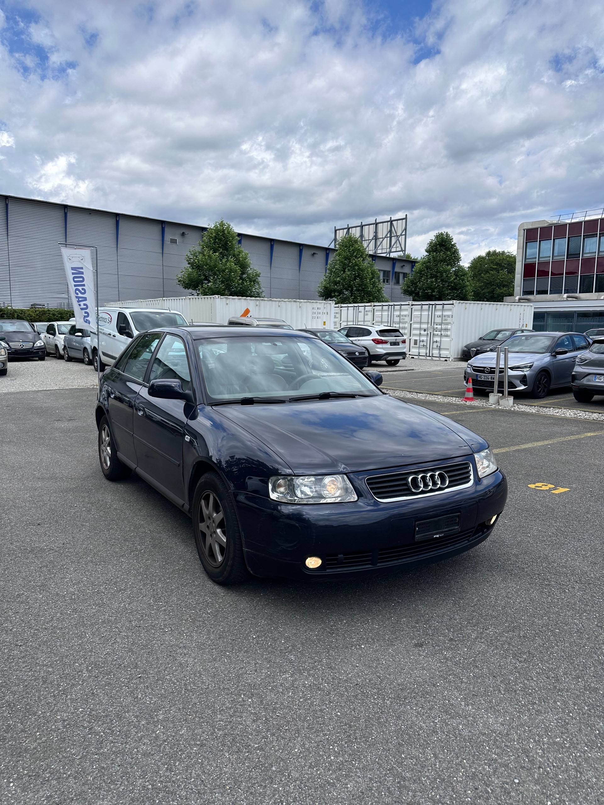 AUDI A3 1.8 T Attraction-image-4