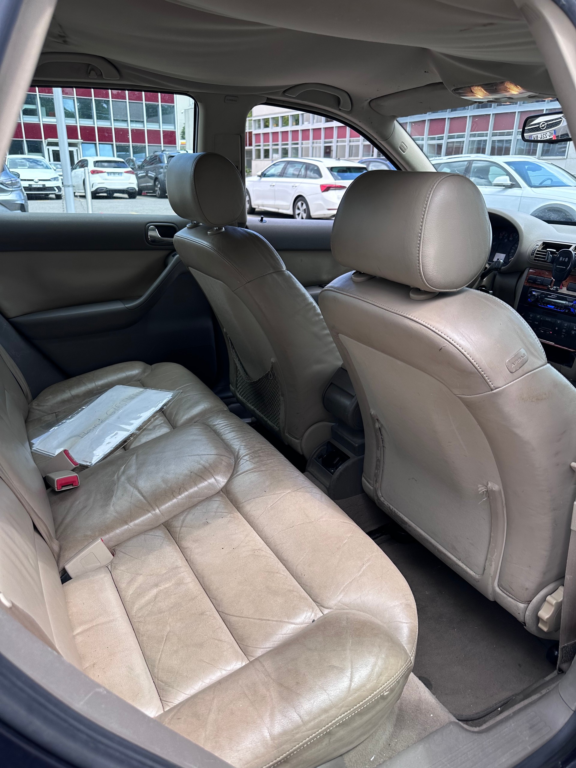 AUDI A3 1.8 T Attraction-image-5