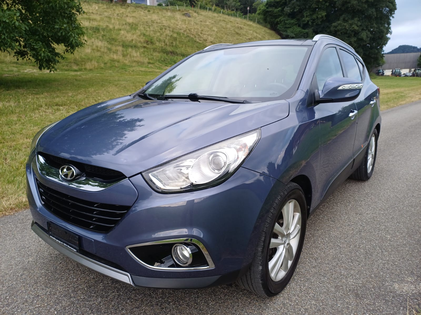 HYUNDAI iX 35 2.0 CRDi Premium 4WD Automatic-image-0