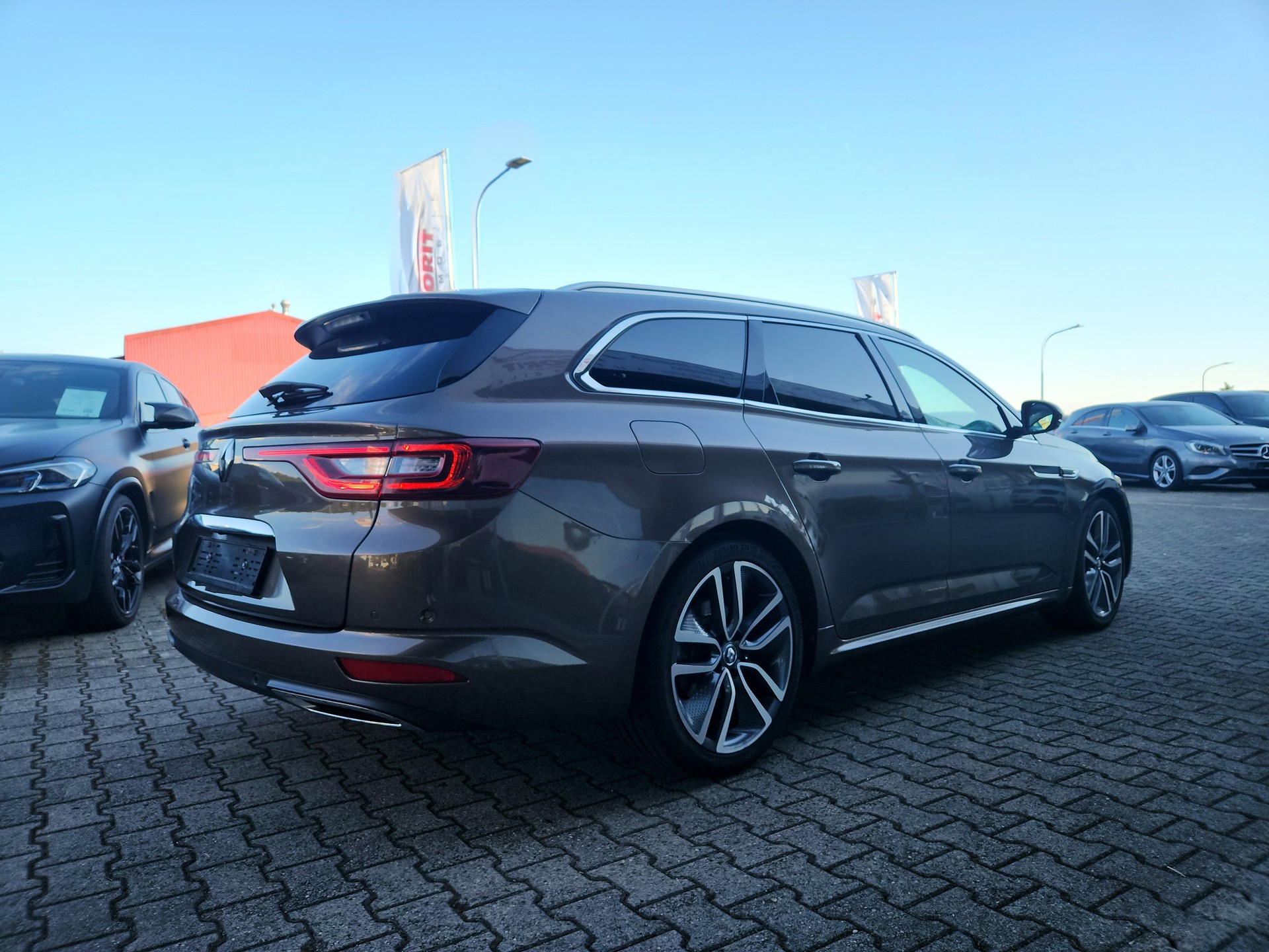 RENAULT Talisman Grandtour 1.6 dCi Intens EDC (CH)-image-12