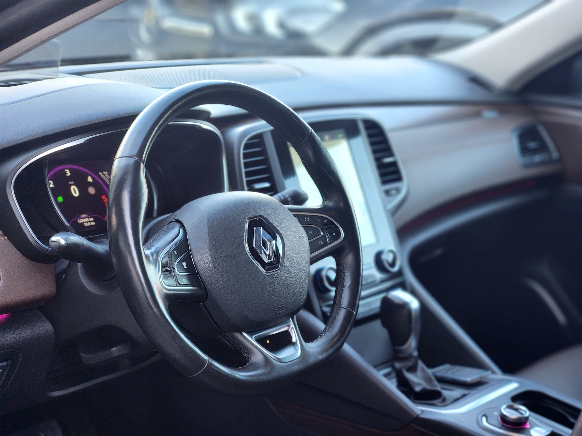 RENAULT Talisman Grandtour 1.6 dCi Intens EDC (CH)-image-5